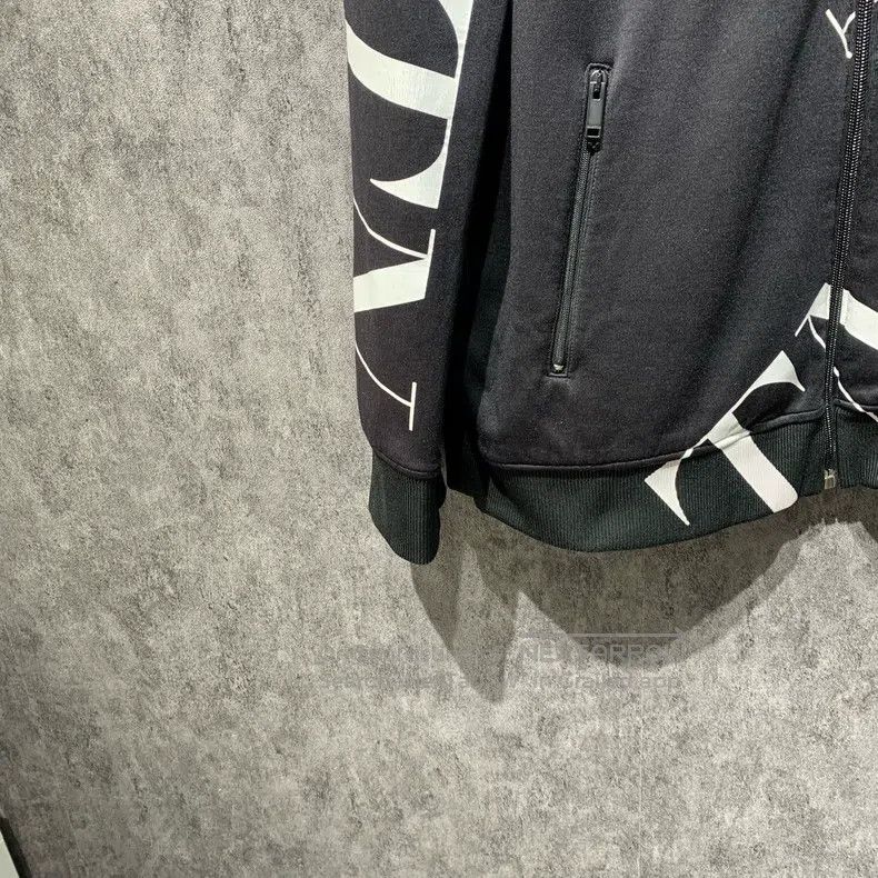 Valentino Valentino Full print jacket Size US L / EU 52-54 / 3 - 6 Thumbnail