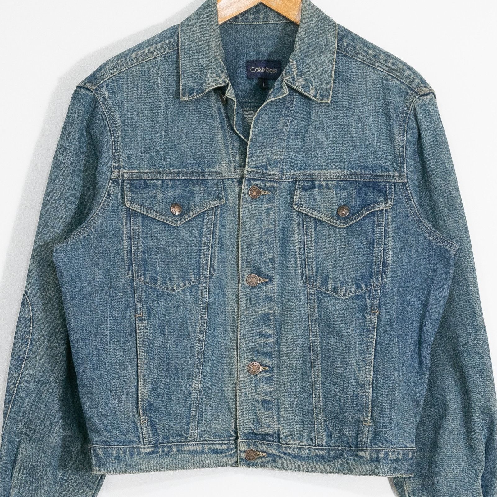 Calvin Klein Vintage Calvin Klein Denim Trucker Jacket Large Jean Jacket Size US L / EU 52-54 / 3 - 3 Thumbnail