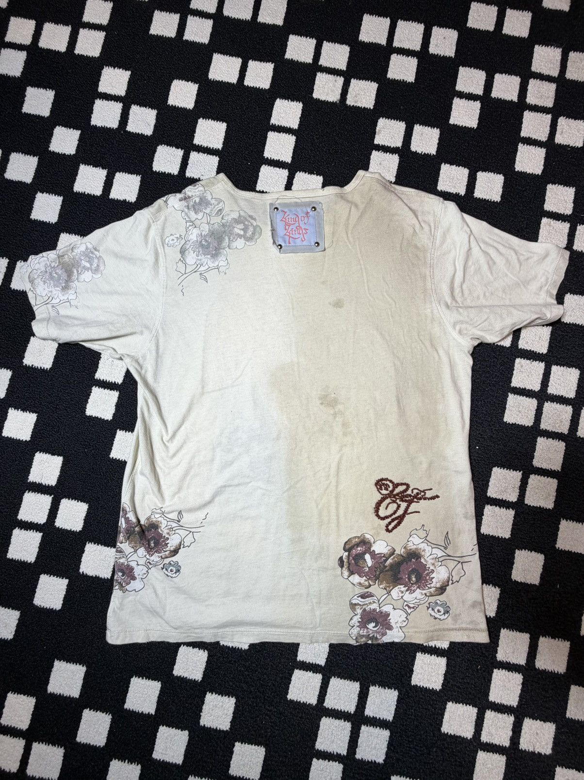 Other Vintage Cream Elvis Jesus Size US M / EU 48-50 / 2 - 4 Thumbnail