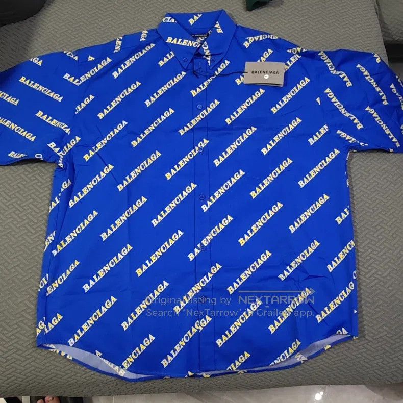 Balenciaga Balenciaga size 37 Klein blue full print logo short sleeve Size US S / EU 44-46 / 1 - 1 Thumbnail