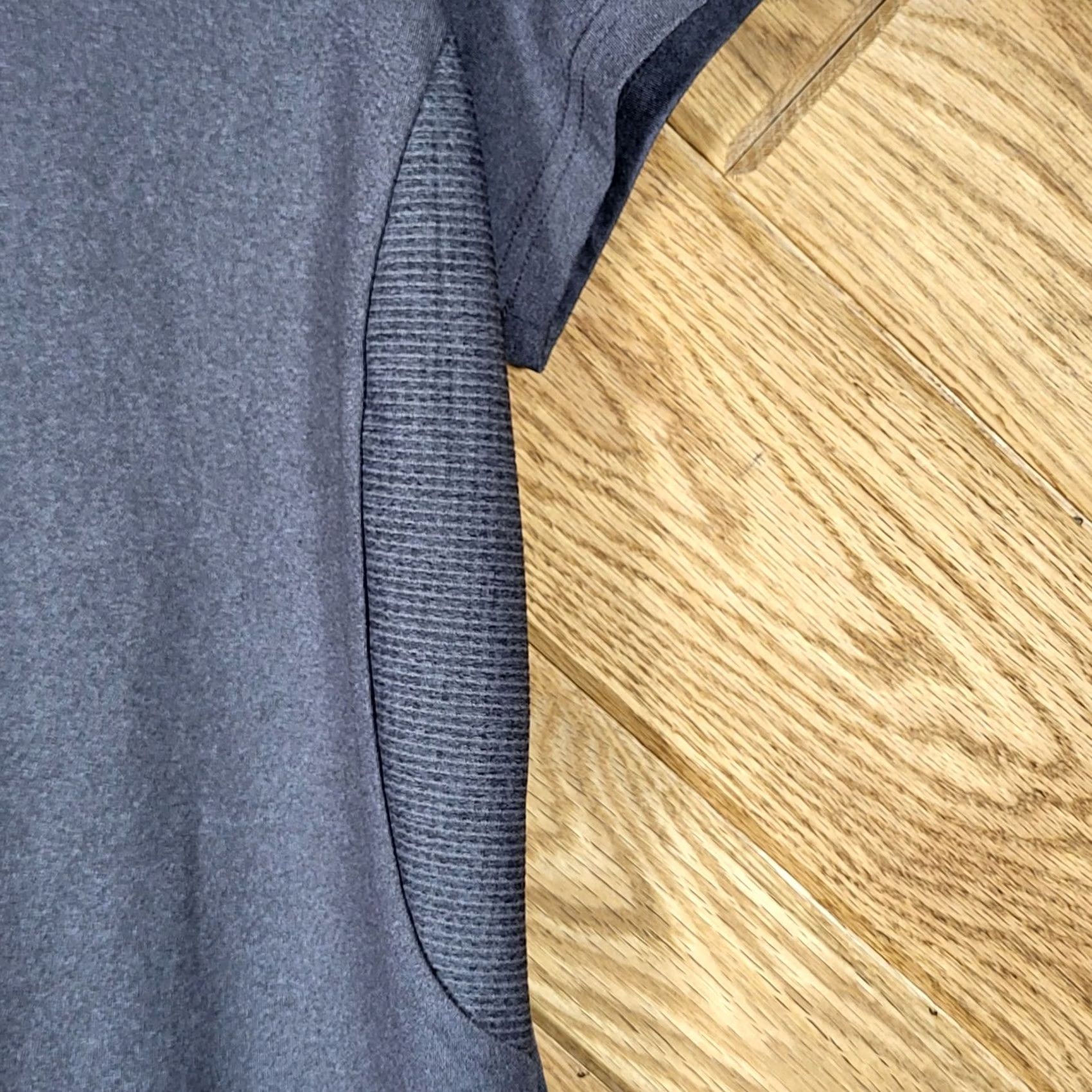 Fila FILA Womens T Shirt V-Neck Activewear Top XL Dark Gray Size XL / US 12-14 / IT 48-50 - 5 Thumbnail