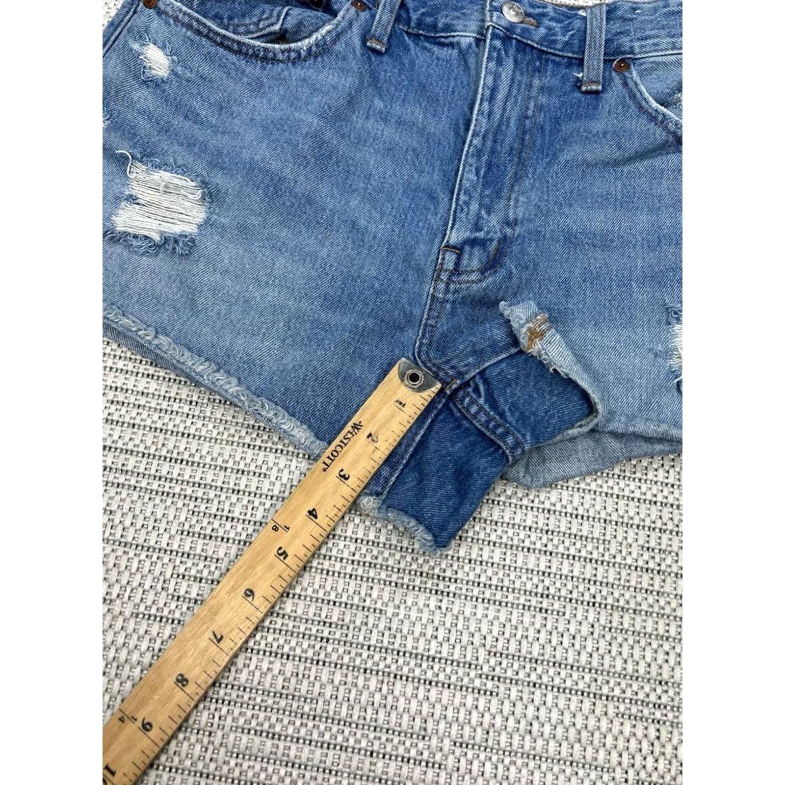 Madewell Madewell Shorts Womens Blue Denim Cut Off Distressed High Rise Relaxed Fit Size 29 Size 29" - 3 Thumbnail