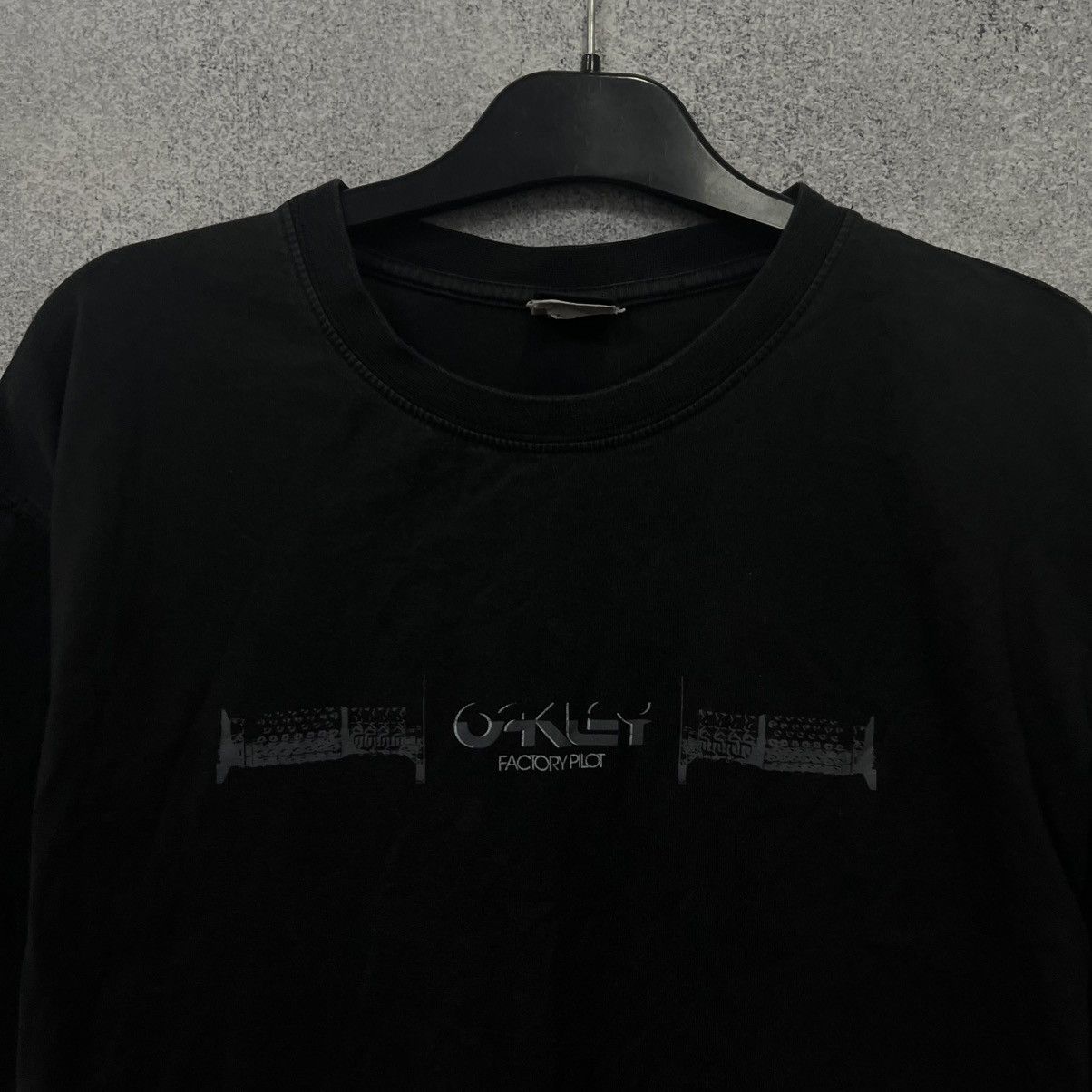 Oakley Vintage Oakley T-Shirt Big Logo Black Size US M / EU 48-50 / 2 - 4 Thumbnail