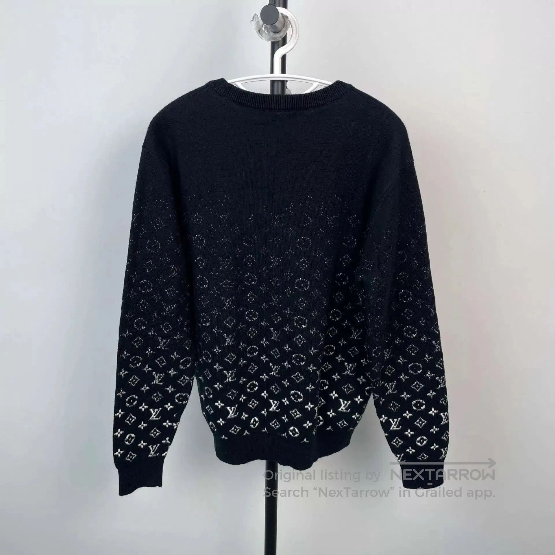 Louis Vuitton Black Gradient Pattern Long Sleeve Sweater. Size US M / EU 48-50 / 2 - 2 Thumbnail
