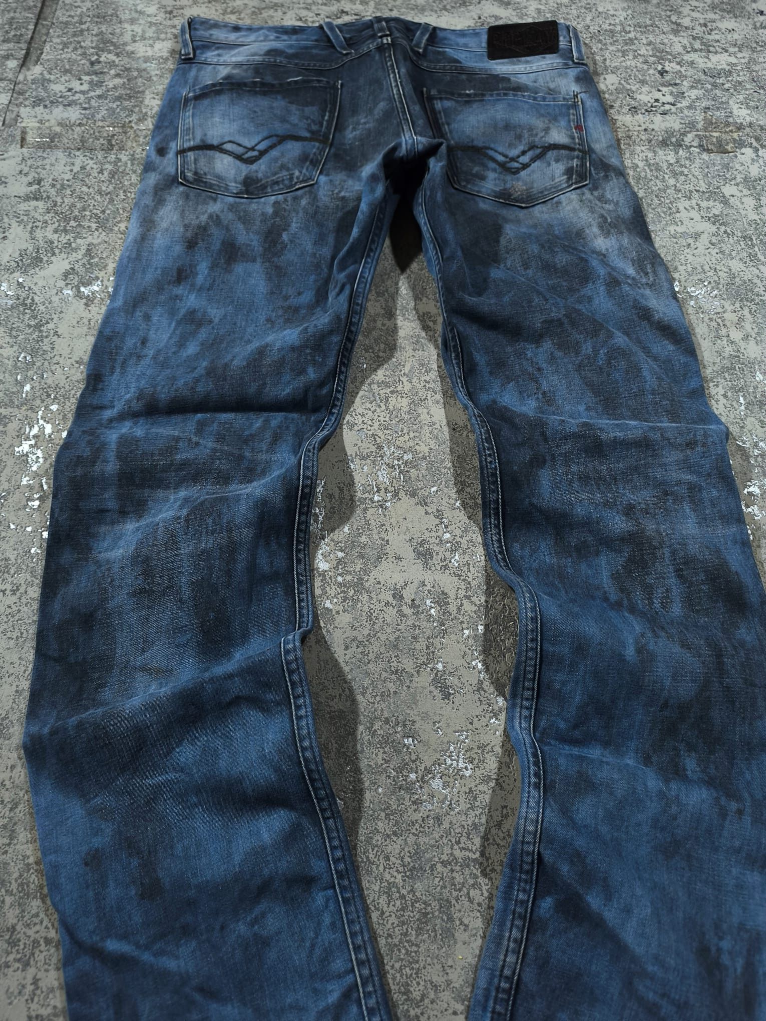 Other REPLAY ITALY HEDI SLIMANE ROCKSTAR STAINED LOOK JEANS Size US 34 / EU 50 - 4 Thumbnail