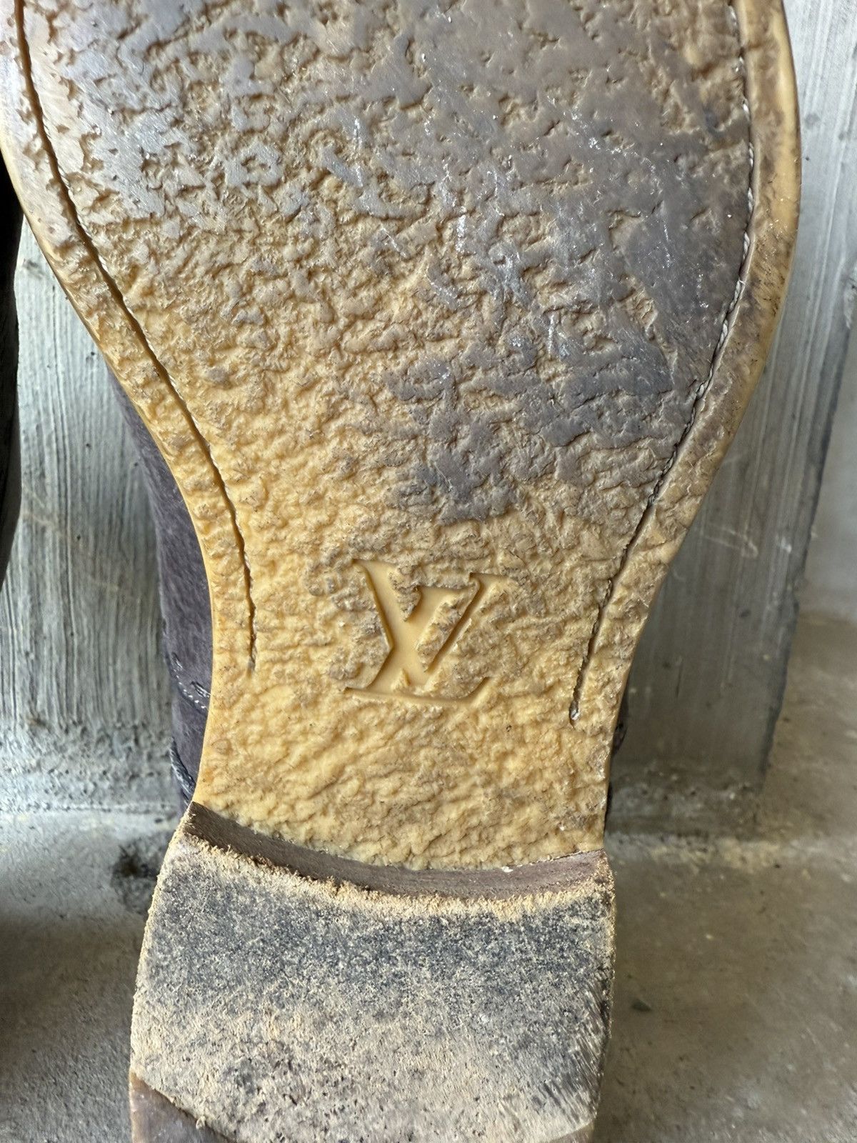 Louis Vuitton LOUIS VUITTON Archive Dark Brown Suede Leather Shoes Size US 7.5 / EU 40-41 - 7 Thumbnail