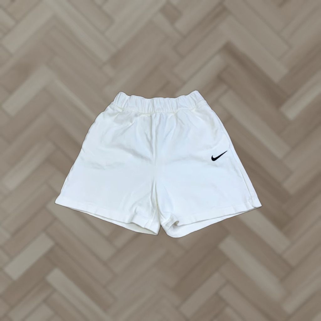 Nike Nike Jersey Shorts Women XS White Athletic Pockets Casual Activewear 13015 Size XS / US 0-2 / IT 36-38 - 1 Thumbnail