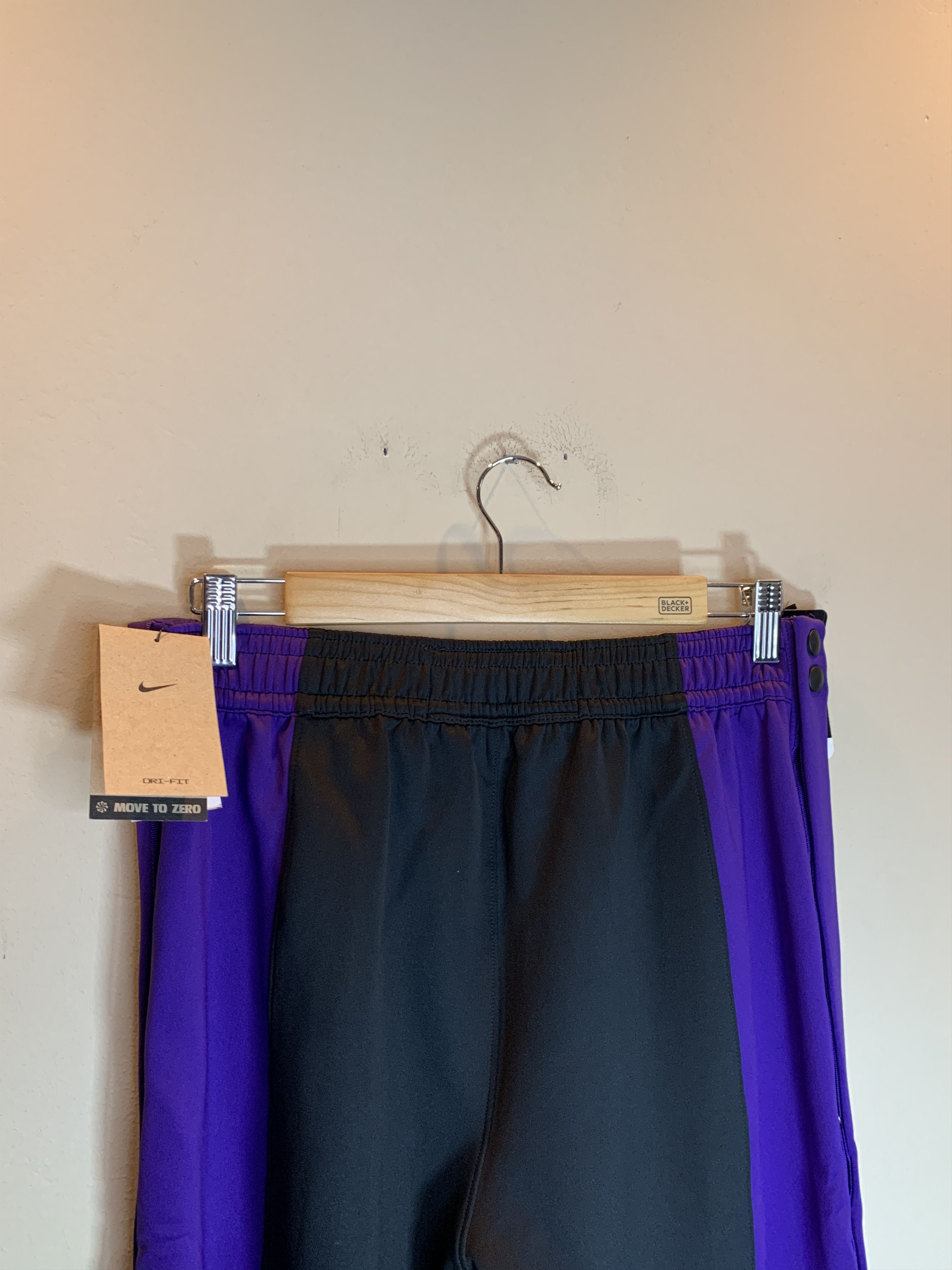Nike *RARE* New Sacramento Kings Team Issue Nike Tear-Away Pants Size US 32 / EU 48 - 5 Thumbnail