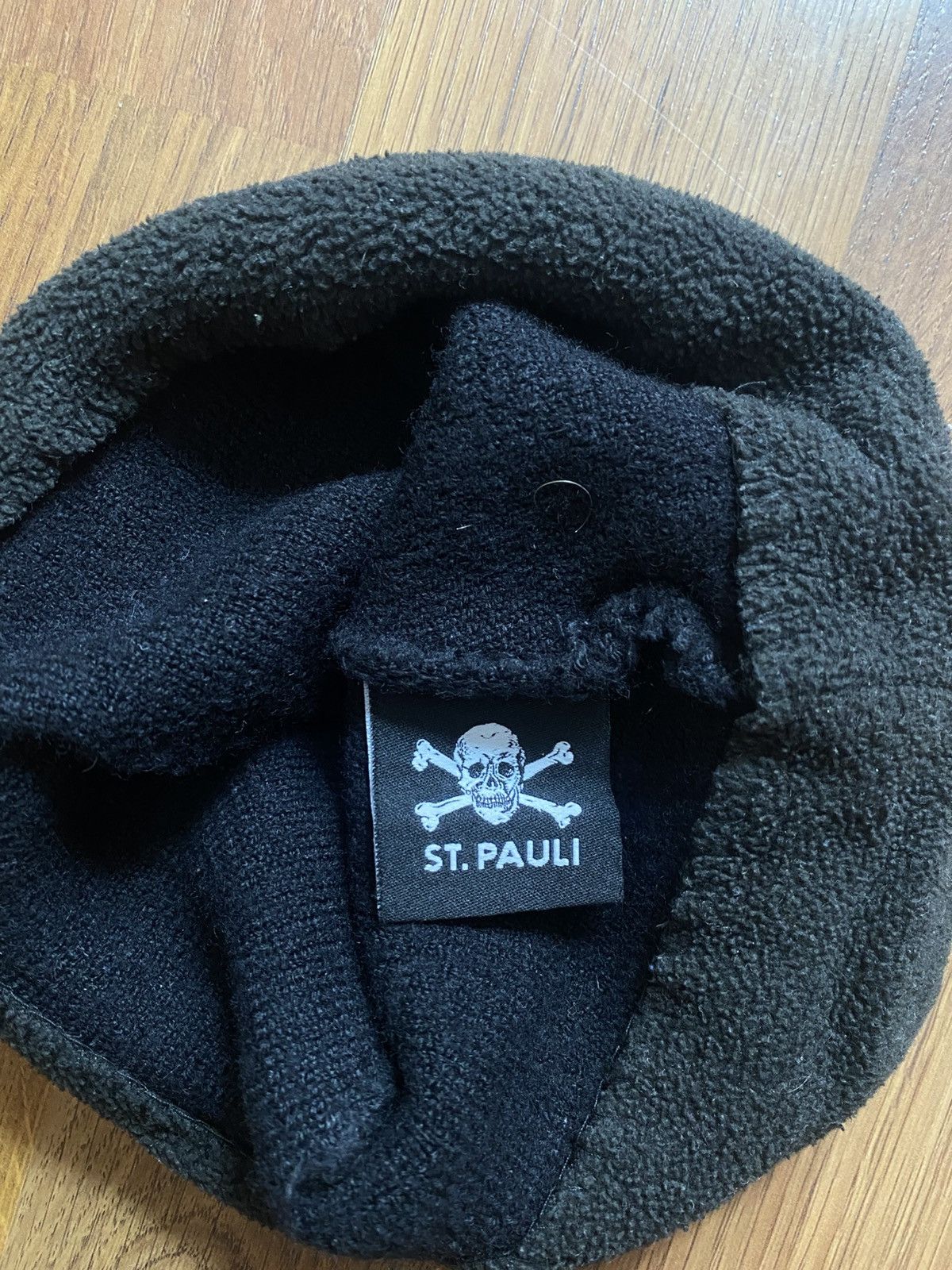 Other Sankt Pauli St Pauli FC Ultra' Beanie No Sciarpa Ultras Hat Size ONE SIZE - 4 Thumbnail