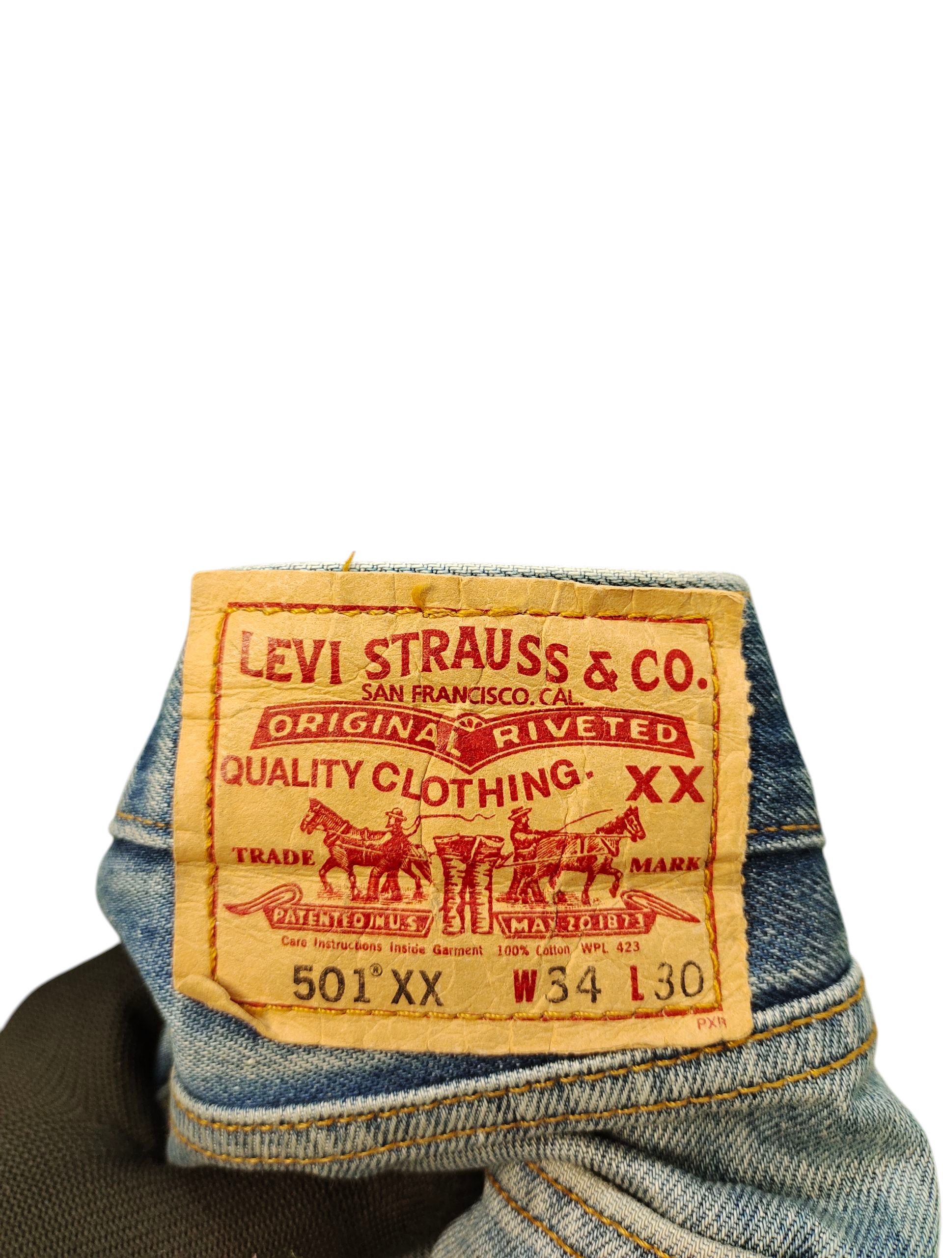 Levi's Vintage Levis 501XX Clawmark Distress Faded Denim Jeans Size US 34 / EU 50 - 13 Thumbnail