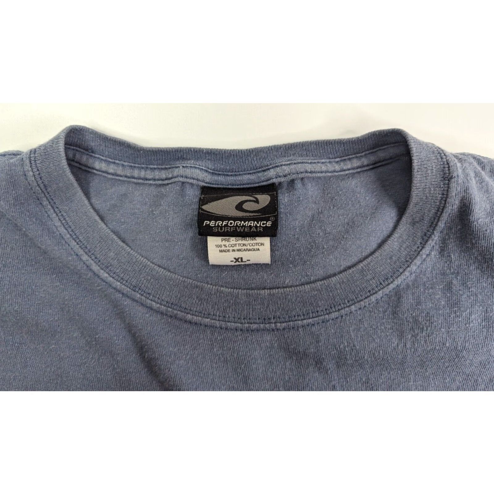 Vintage VINTAGE Performance Surfwear Shirt Unisex Adults XL Blue Crew Neck Short Sleeve Cotton T-Shirt Turtle Map Hawaii Island Life Pacific Ocean Theme Size US XL / EU 56 / 4 - 7 Thumbnail