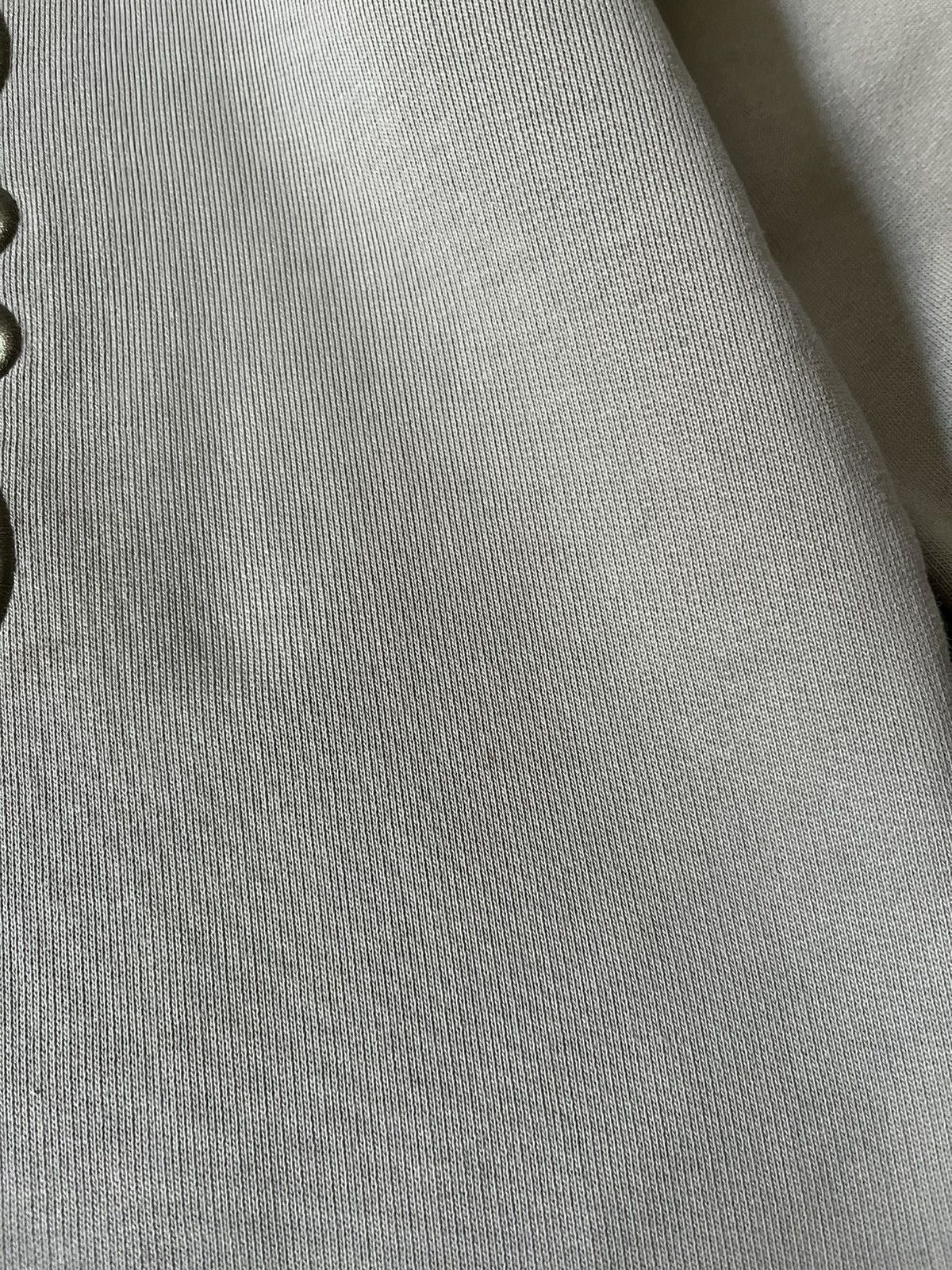 Loewe Loewe khaki embroidered logo sweatshirt by JW Anderson Size US L / EU 52-54 / 3 - 8 Thumbnail