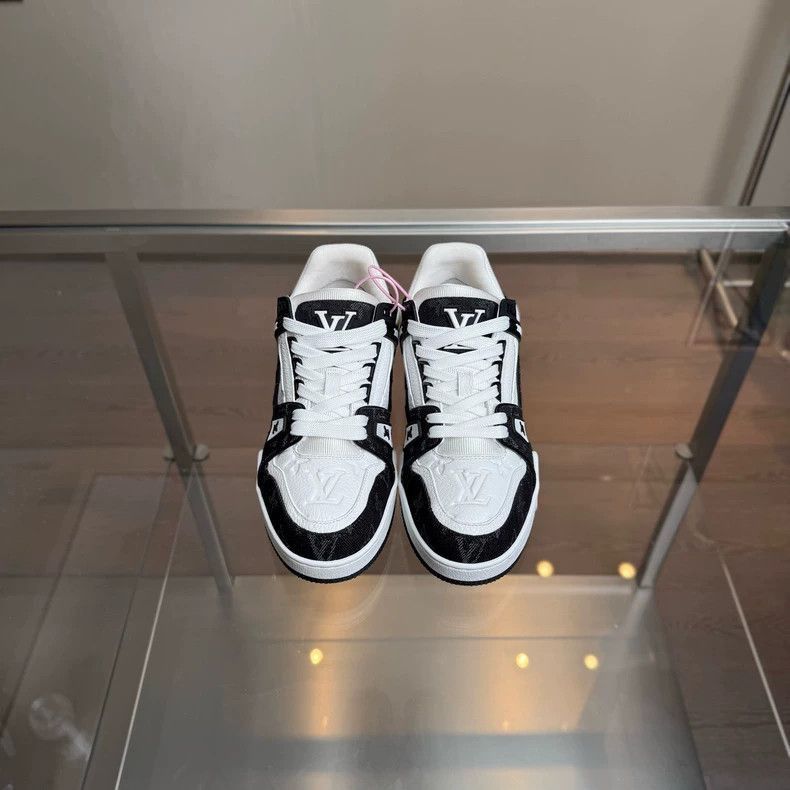 Louis Vuitton Louis Vuitton Trainer Black White Sneakers-2506 Size US 8 / EU 41 - 6 Thumbnail