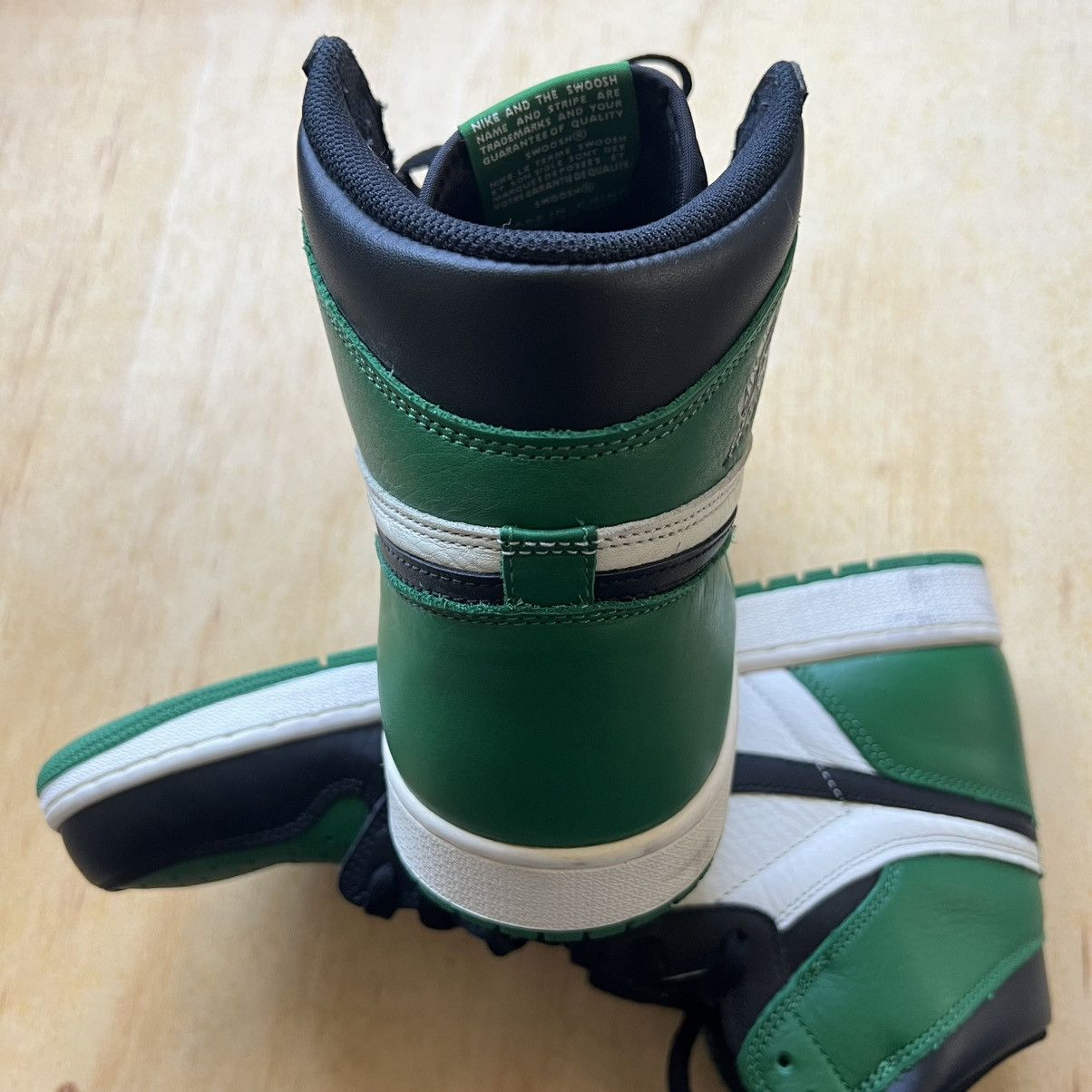 Jordan Brand Air Jordan 1 High Pine Green Size US 14 / EU 47 - 10 Thumbnail