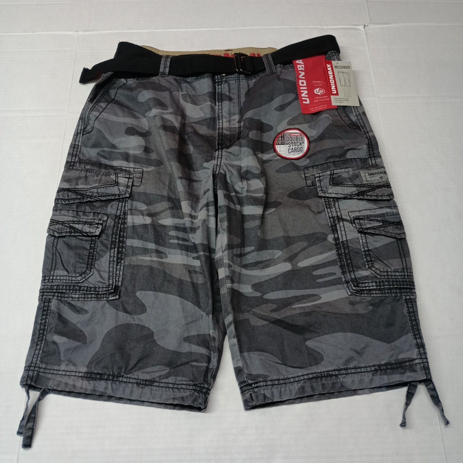 UNIONBAY Unionbay Men's Cargo Shorts Size 38 Black Gray Camo + Belt Size US 38 / EU 54 - 1 Thumbnail