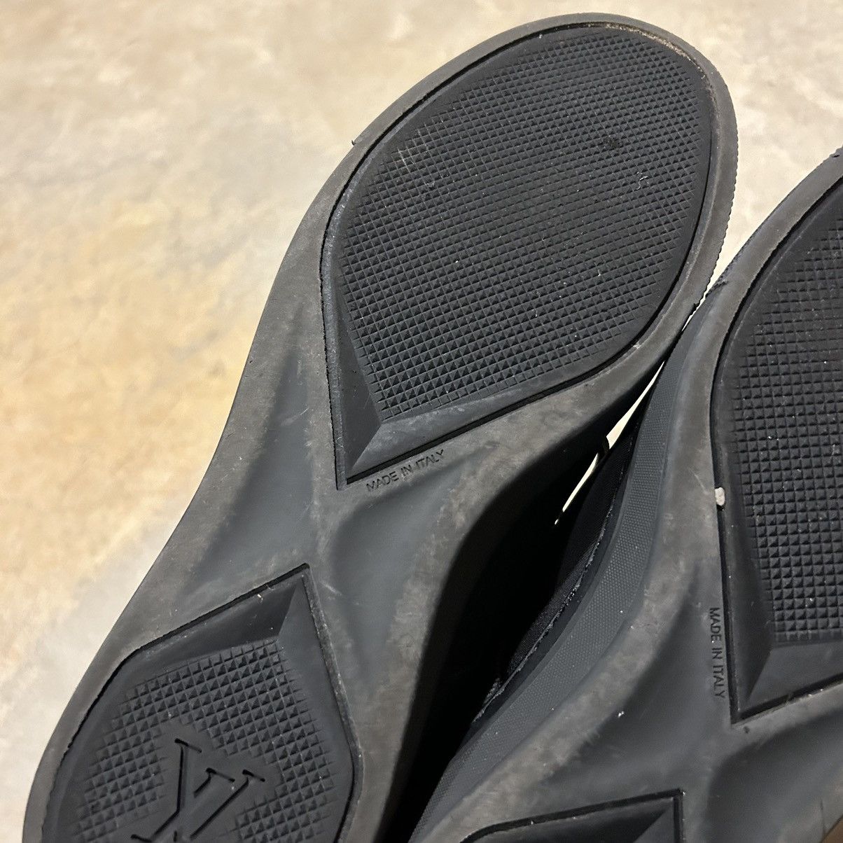 Designer × Louis Vuitton Louis Vuitton Nylon Graphite Damier Leather Sneakers US 8.5 Size US 8.5 / EU 41-42 - 10 Thumbnail