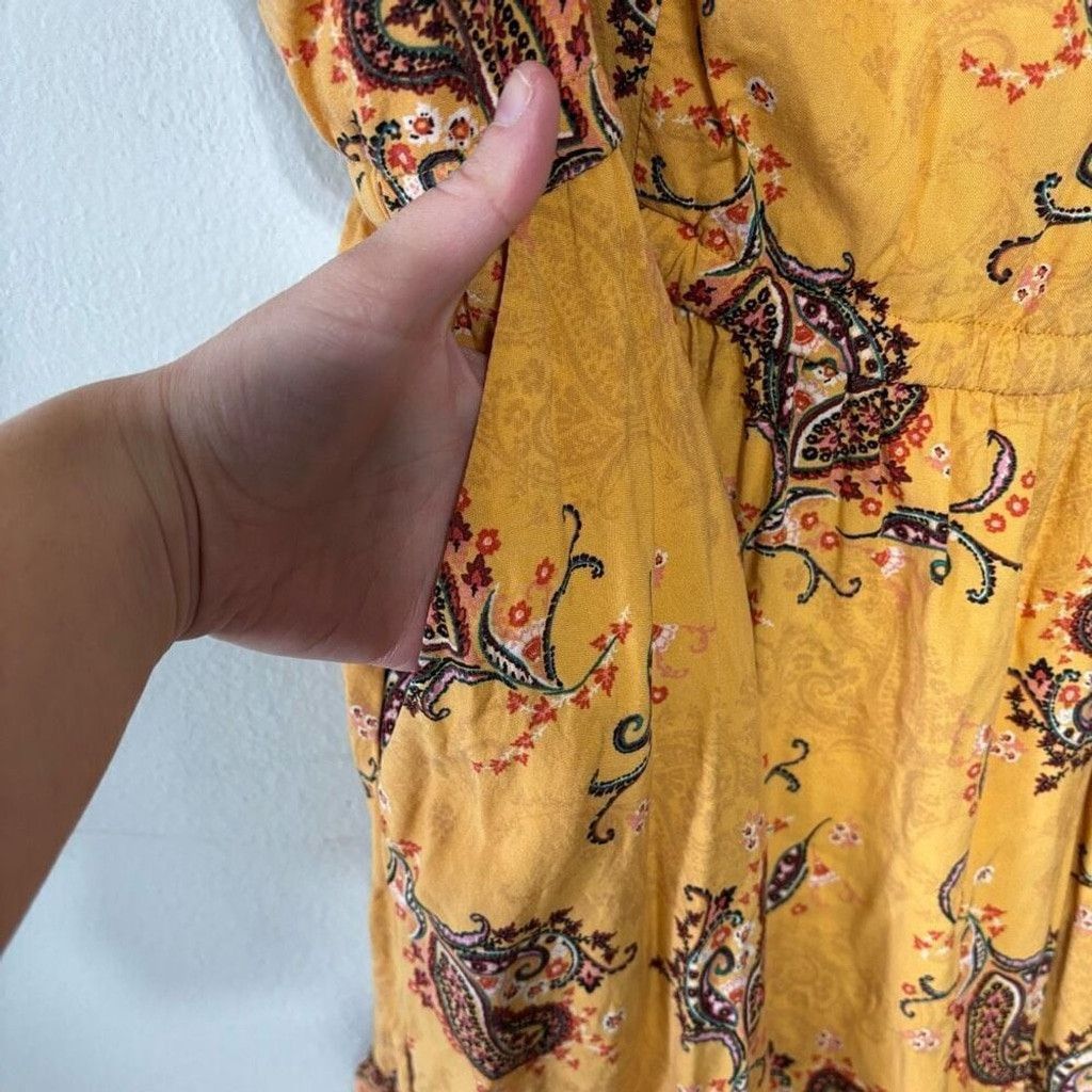 Torrid Torrid Mini Wash Challis Flutter Sleeve Lace Back Dress Size S / US 4 / IT 40 - 4 Thumbnail