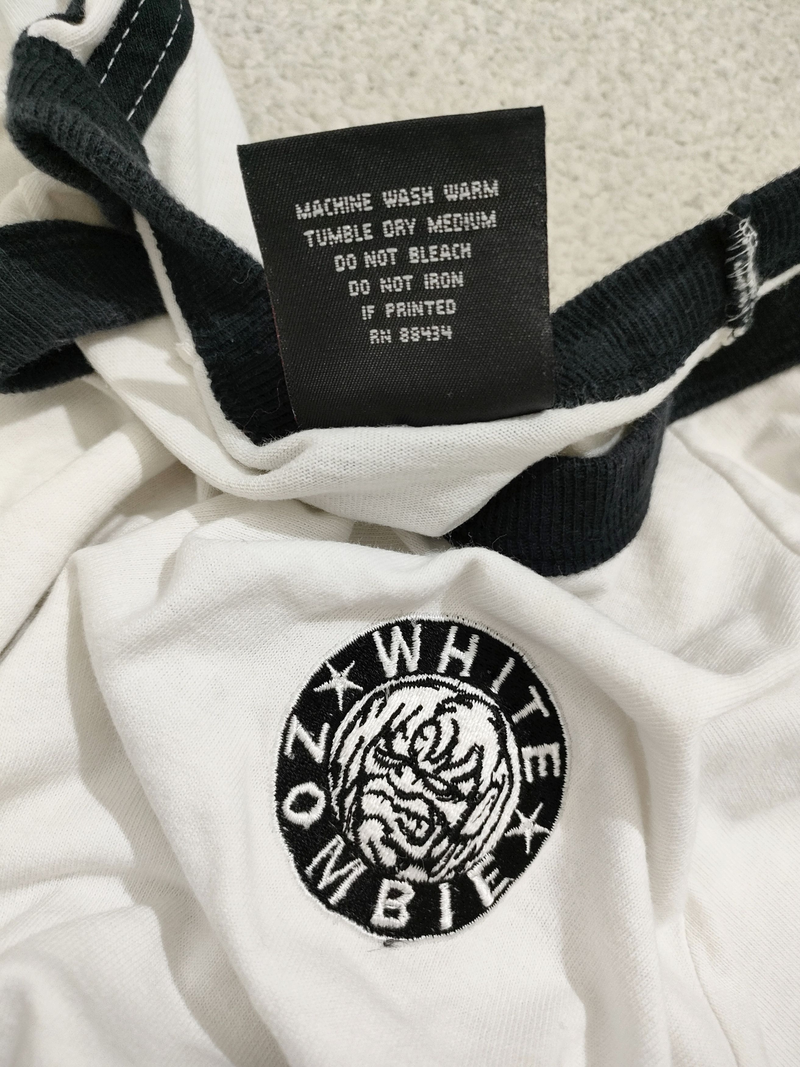 90s Vintage WHITE ZOMBIE Soccer Jersey Tee