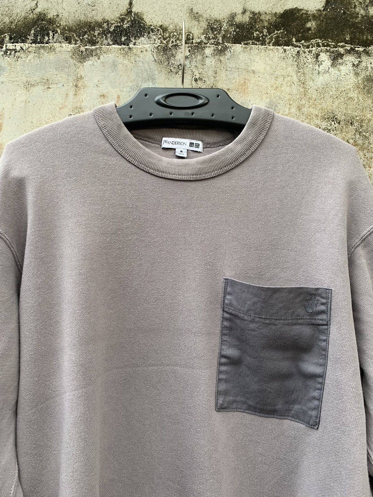 JW Anderson × Uniqlo Uniqlo JWAnderson Pocket Crewneck Sweatshirt Size US M / EU 48-50 / 2 - 2 Thumbnail