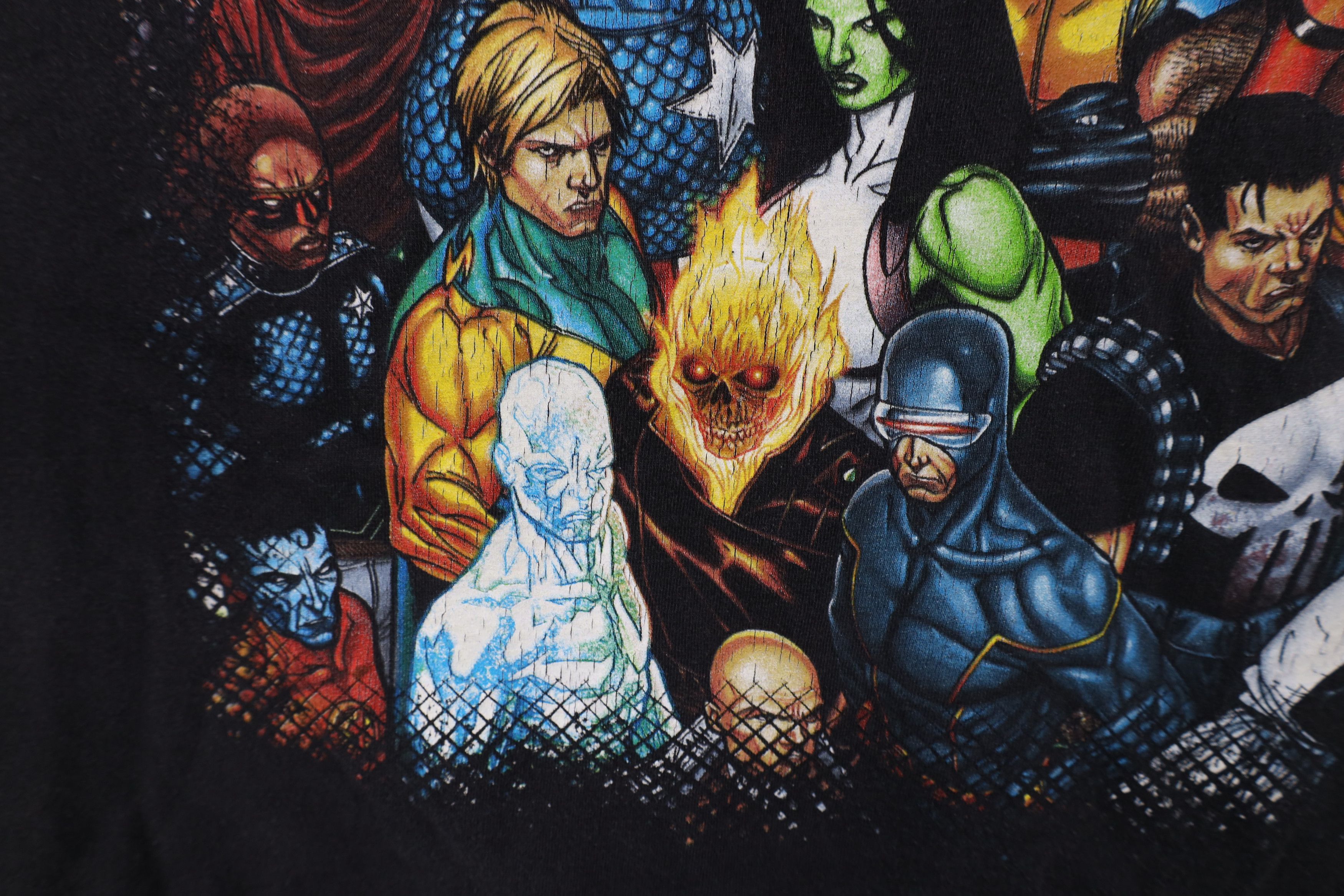 Vintage Vintage Marvel Comics Civil War Spell Out Super Hero T-Shirt Size US XXL / EU 58 / 5 - 7 Thumbnail