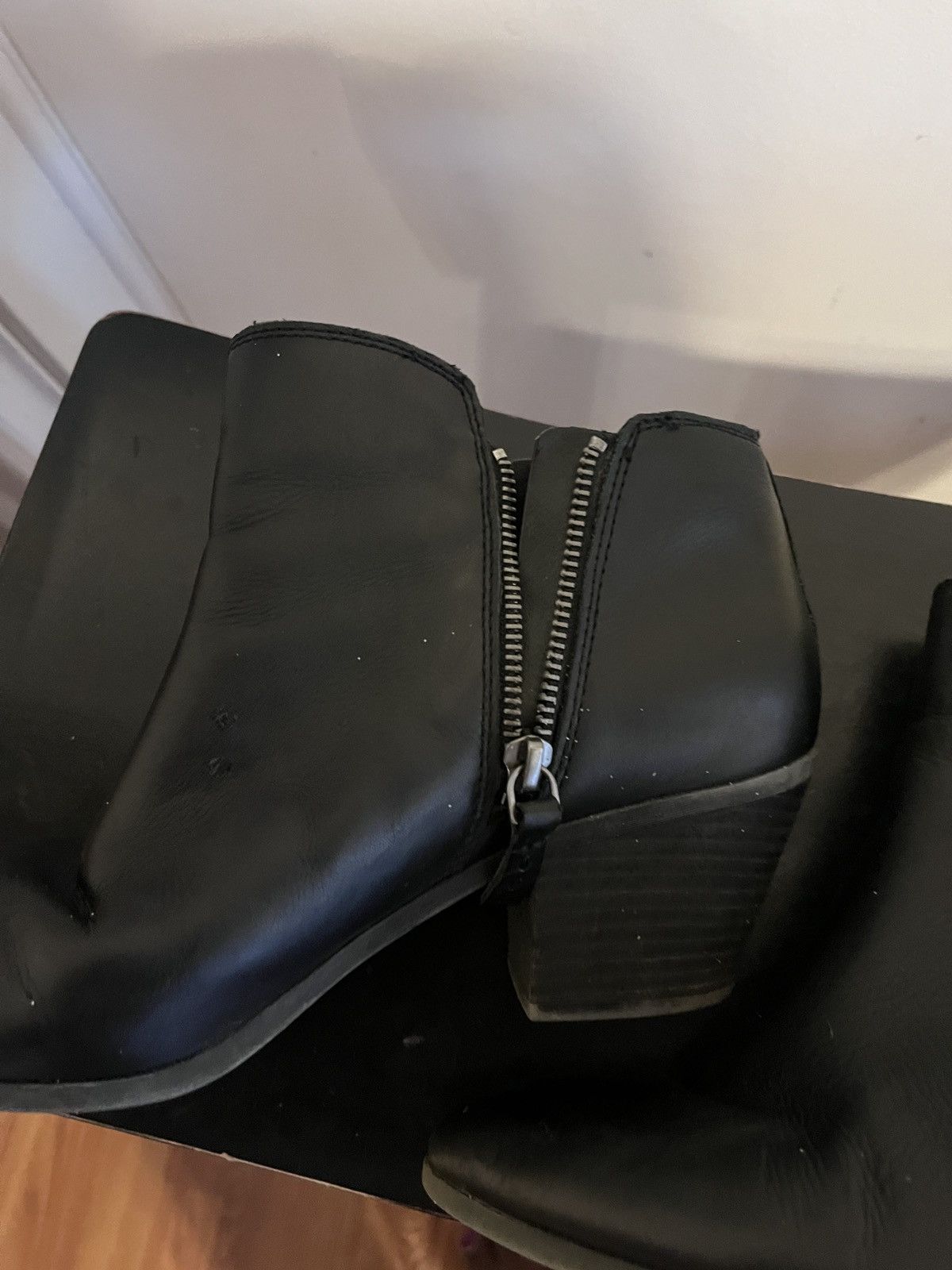 Frye Frye Black Leather Booties Size US 8.5 / IT 38.5 - 4 Thumbnail