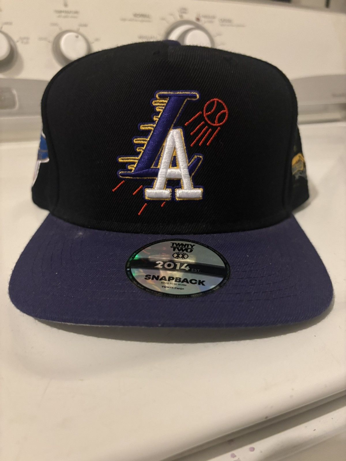 Twnty Two LA SNAP BACK CAP TWNTY-TWO Twenty two Los Angeles