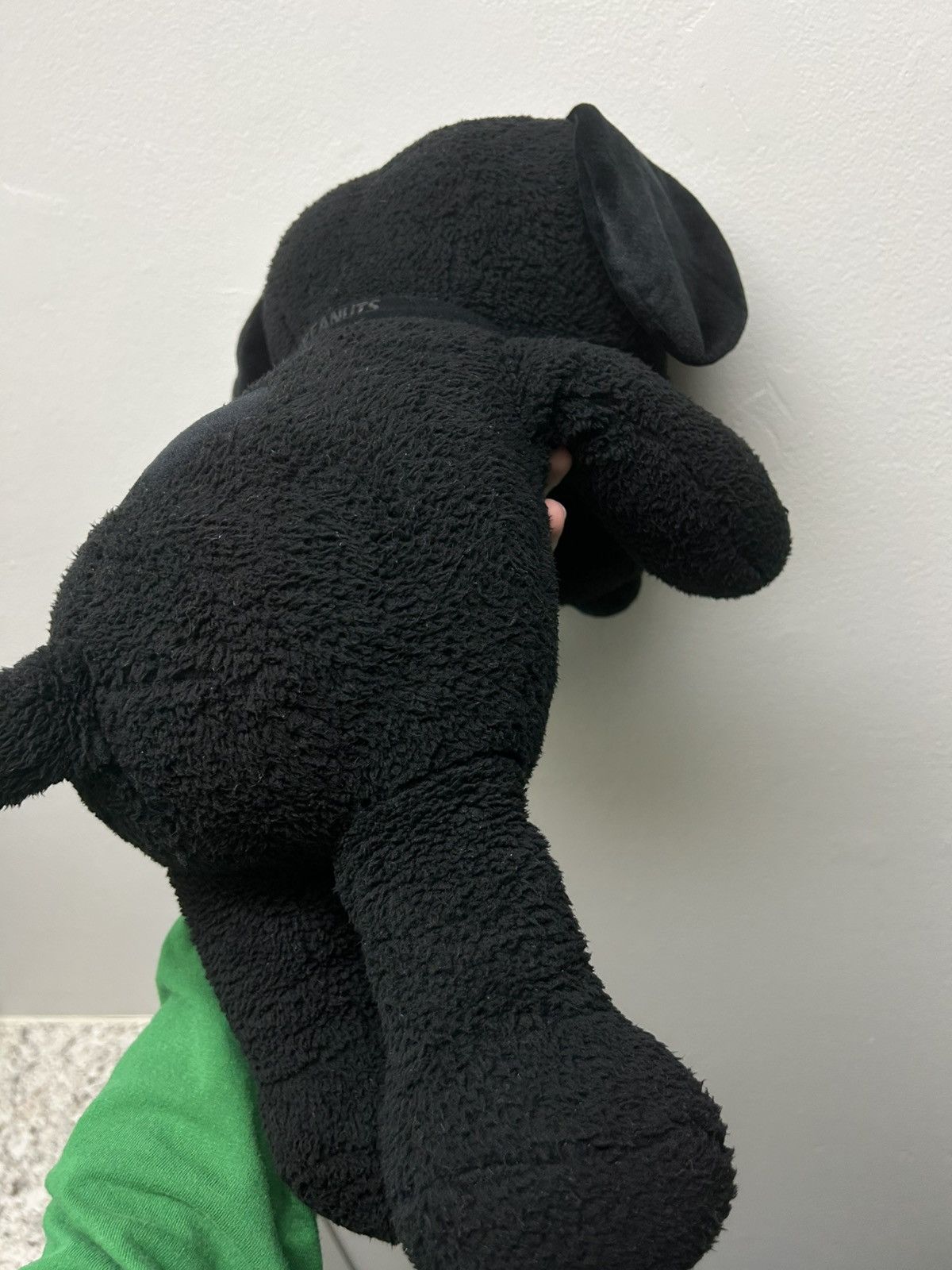 Kaws × Peanuts Kaws x Peanuts Big Snoopy Plush Black Size ONE SIZE - 9 Thumbnail
