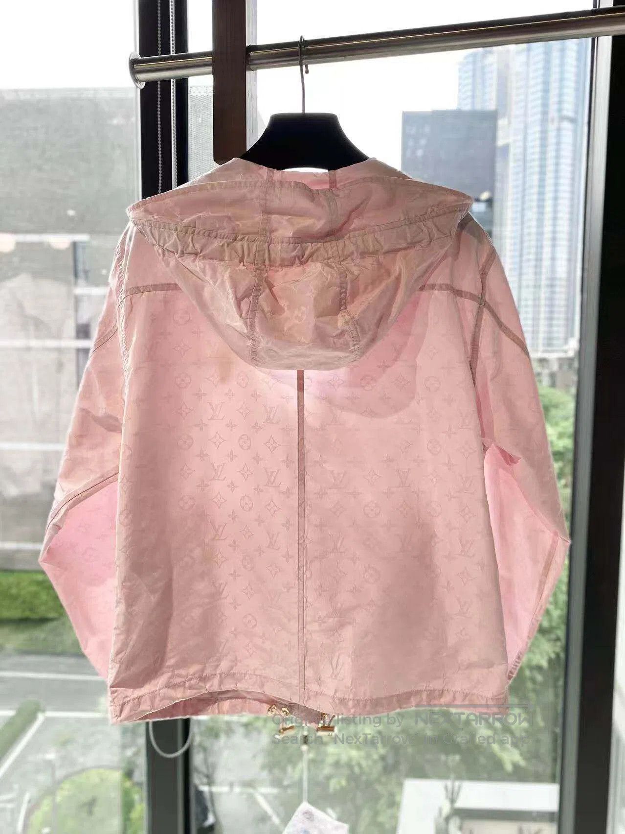 Louis Vuitton Louis Vuitton Pink old flowers are full of printed jackets Size 4XL / US 24-26 - 3 Thumbnail