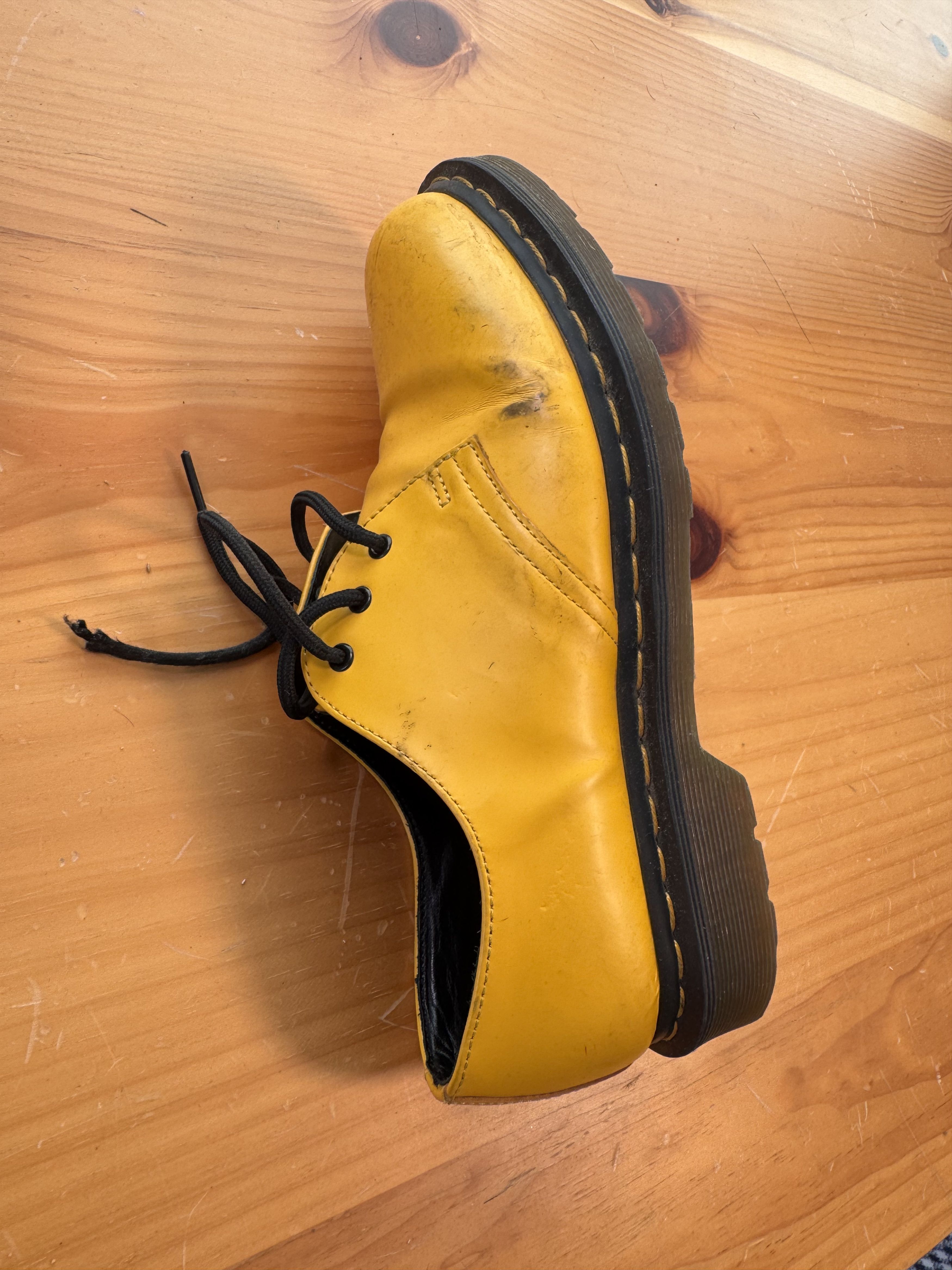Dr. Martens Yellow Dr. Martens Size US 8 / EU 41 - 1 Thumbnail