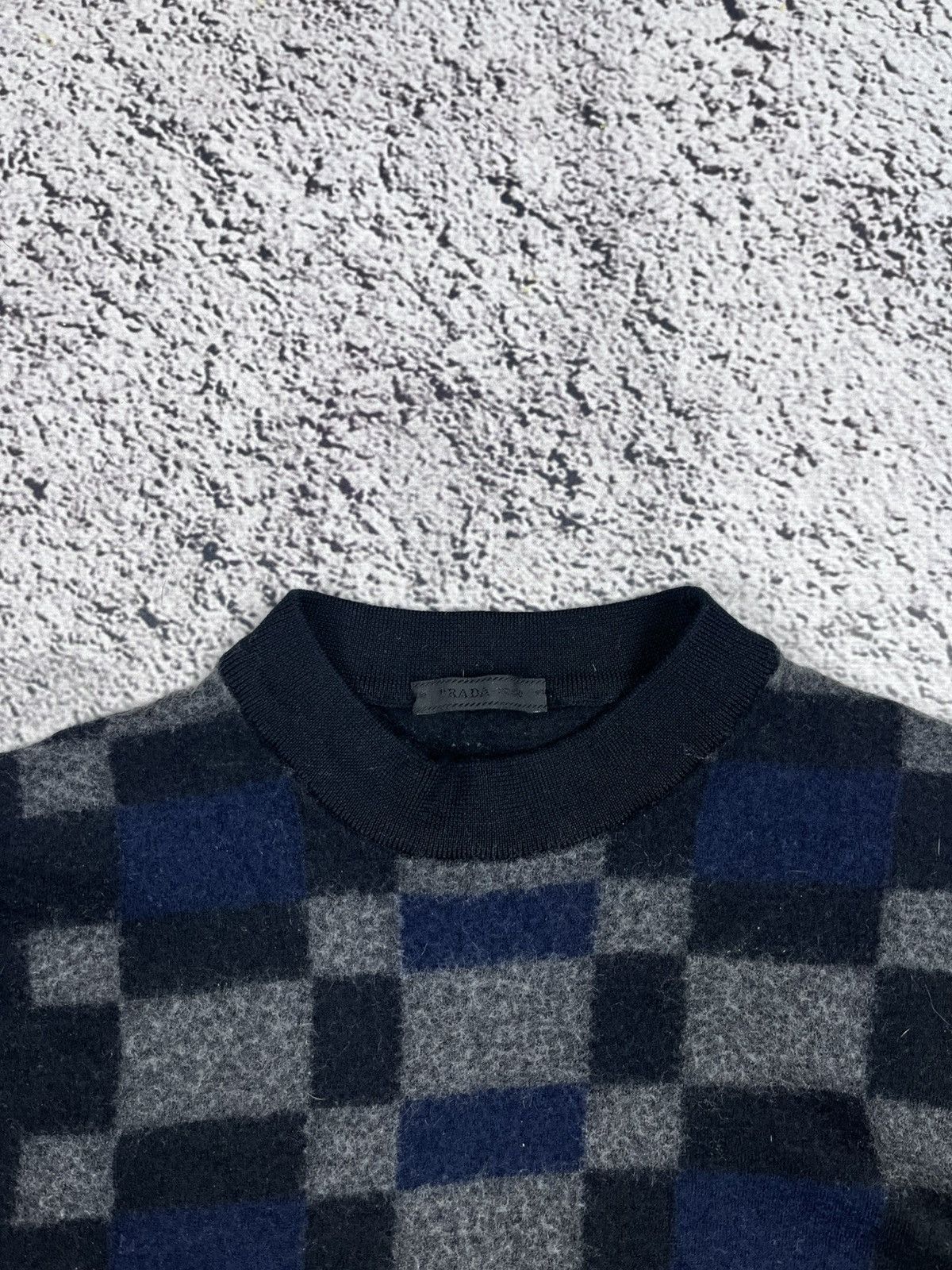 Prada Vintage Prada Wool Check Crew Neck Sweater Size M / US 6-8 / IT 42-44 - 7 Thumbnail