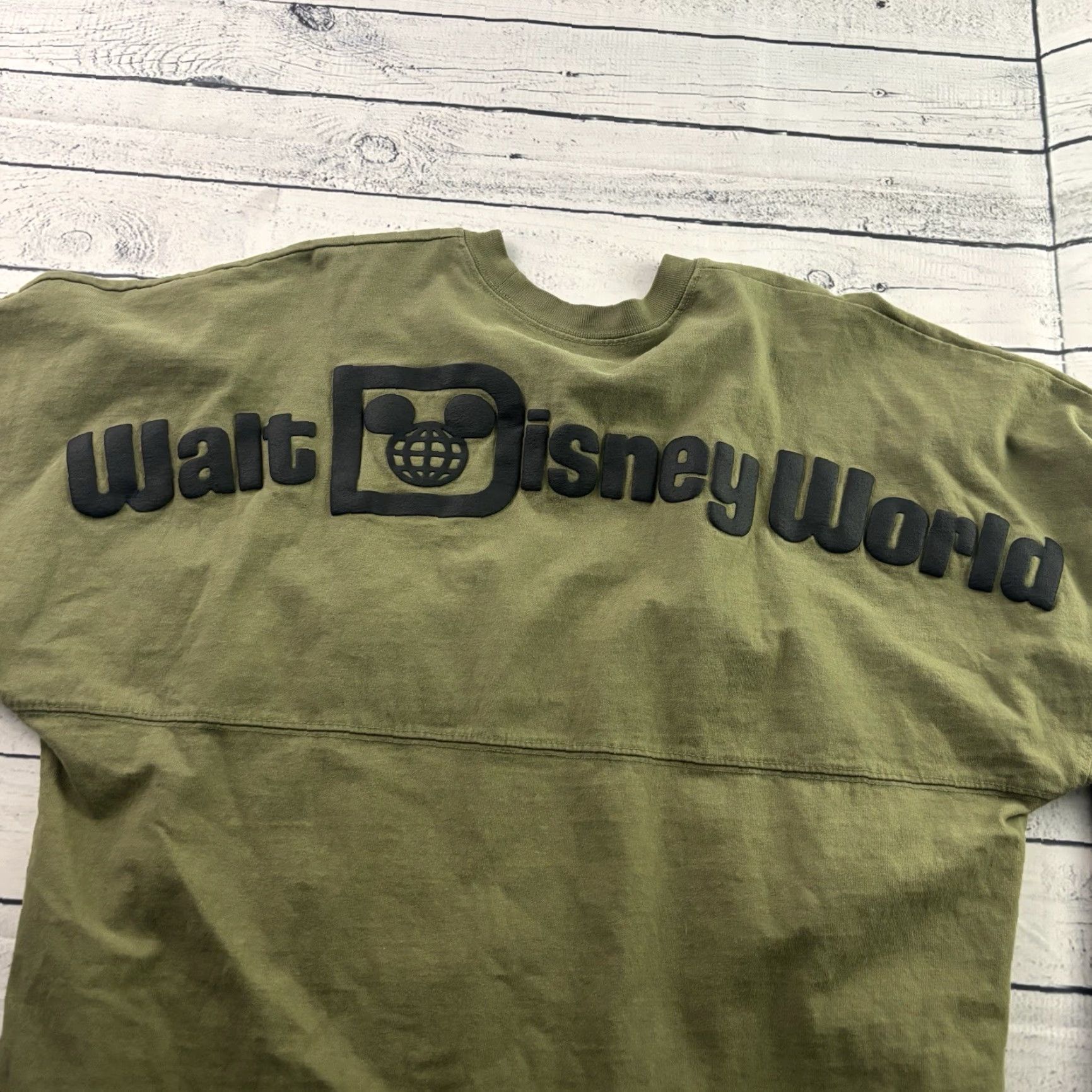 Disney VINTAGE Walt Disney World Spirit Jersey Long Sleeve Button Front Shirt Unis Medium Green Size US M / EU 48-50 / 2 - 6 Thumbnail