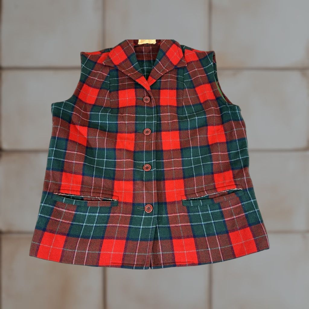 Pendleton VINTAGE Pendleton Vest Womens 10 Tartan Plaid Wool 60s Preppy Cottagecore Mens Ladies? Size L / US 10 / IT 46 - 1 Thumbnail