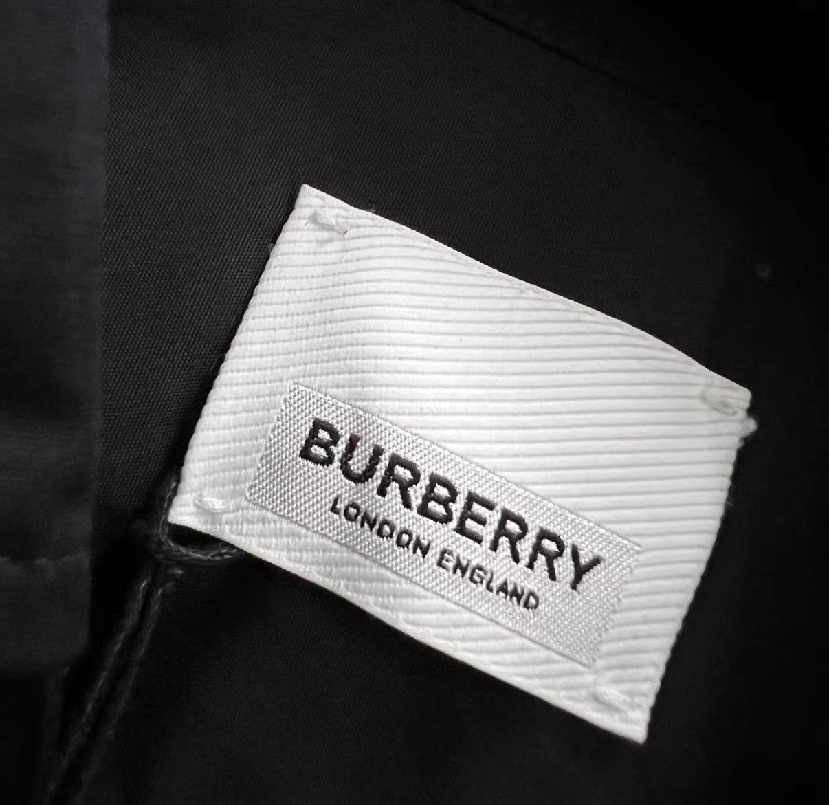 Burberry Burberry Evening Collection Black Shirt J41 Size XS / US 0-2 / IT 36-38 - 4 Thumbnail