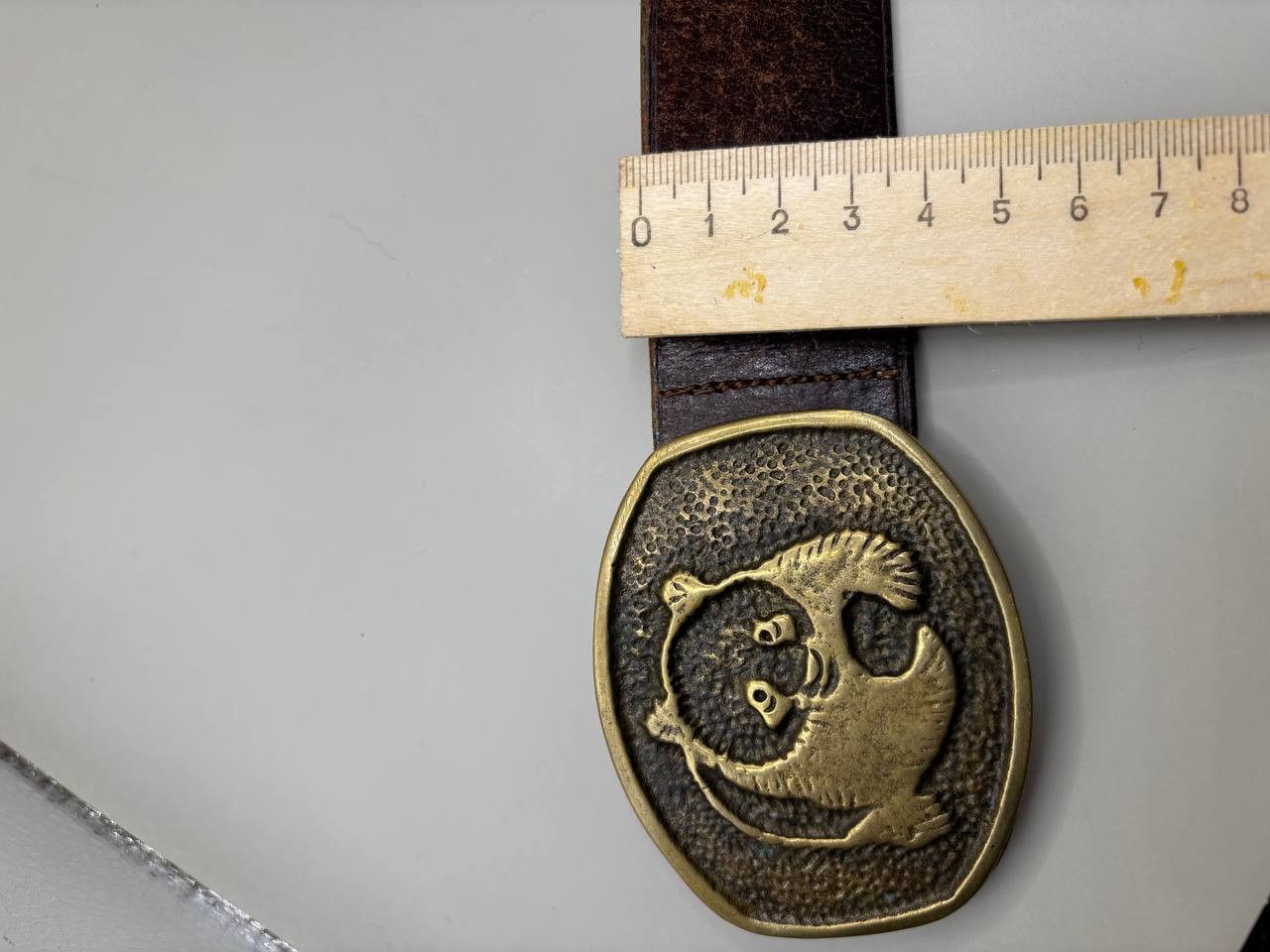 Vintage Vintage Panda Buckle Distressed Leather Belt Size ONE SIZE - 3 Thumbnail