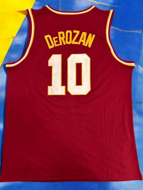 Other DeMar DeRozan Basketball Jersey College (L) Size US L / EU 52-54 / 3 - 2 Thumbnail