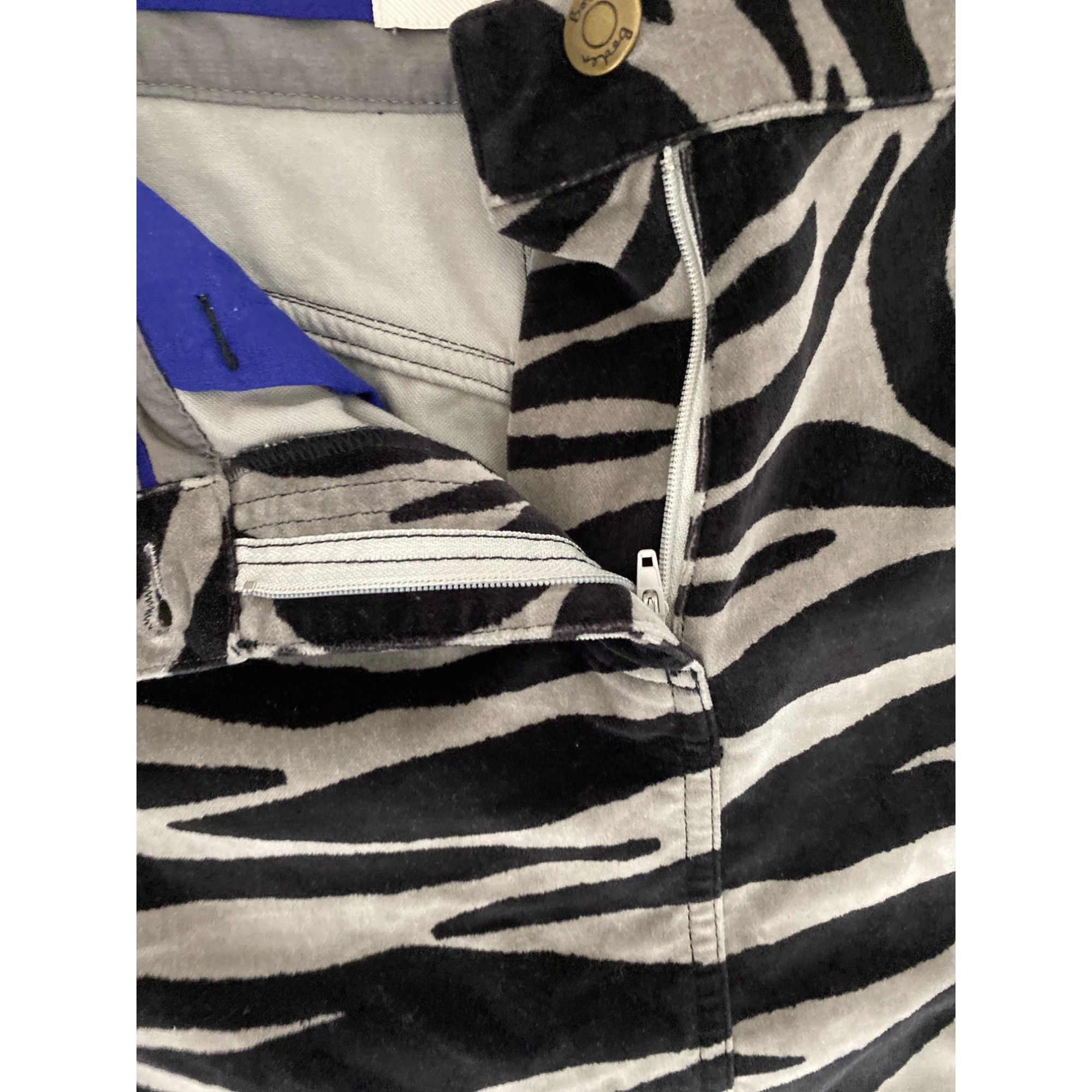 Boden BODEN WOMEN'S BLACK/GRAY ZEBRA PRINT VELVET STRAIGHT SKIRT S Size 28" / US 6 / IT 42 - 5 Thumbnail