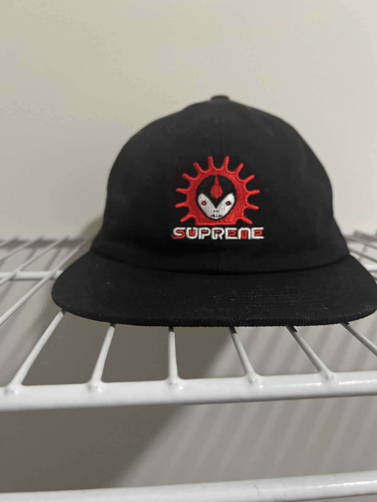 Supreme Supreme Vampire 6-Panel hat OS Size ONE SIZE - 1 Thumbnail