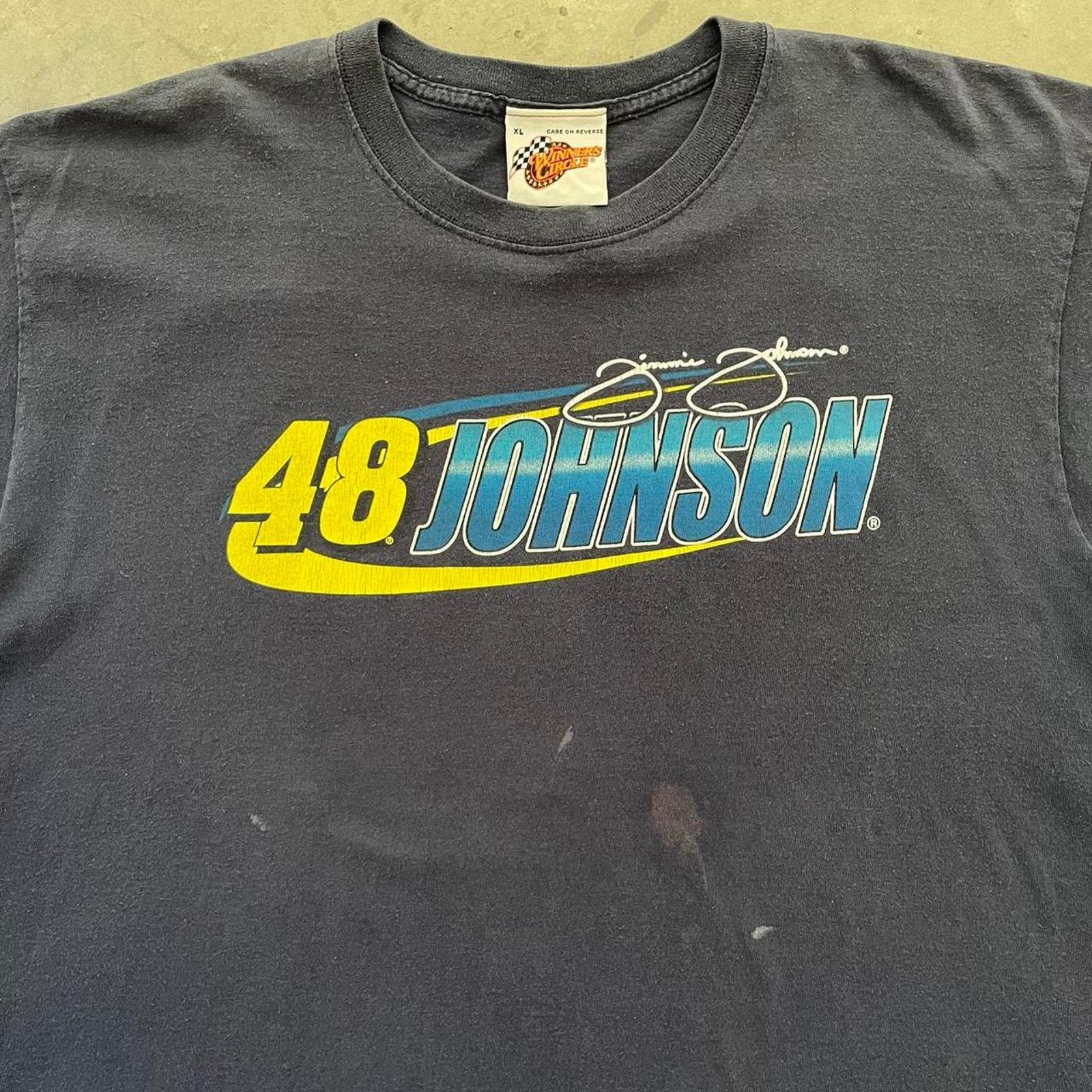 NASCAR Vintage Jimmie Johnson Lowe’s Nascar Navy T-shirt Size US XL / EU 56 / 4 - 3 Thumbnail