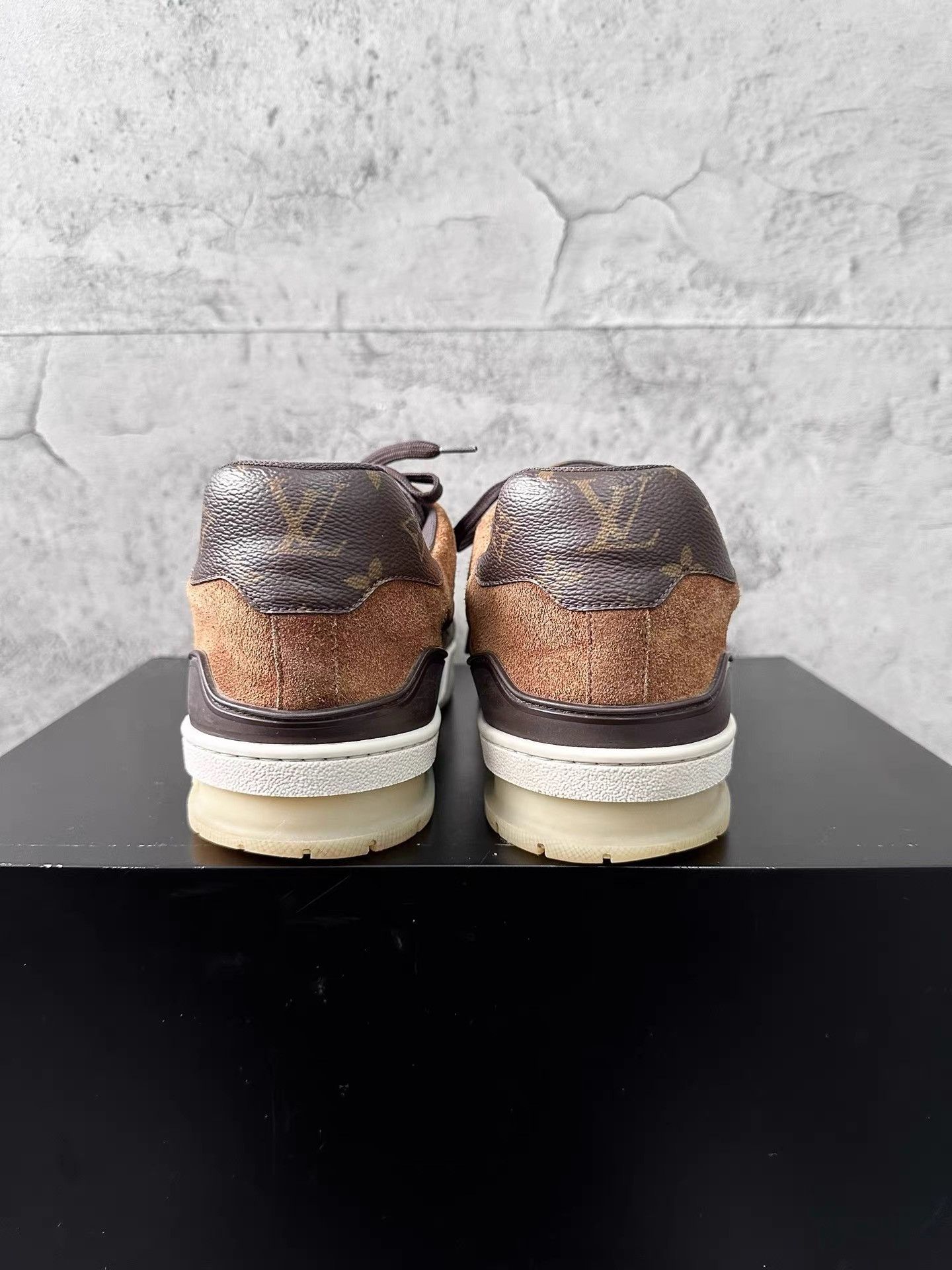 Louis Vuitton Louis Vuitton LV Trainer Monogram Brown K34 Size US 11 / EU 44 - 7 Thumbnail
