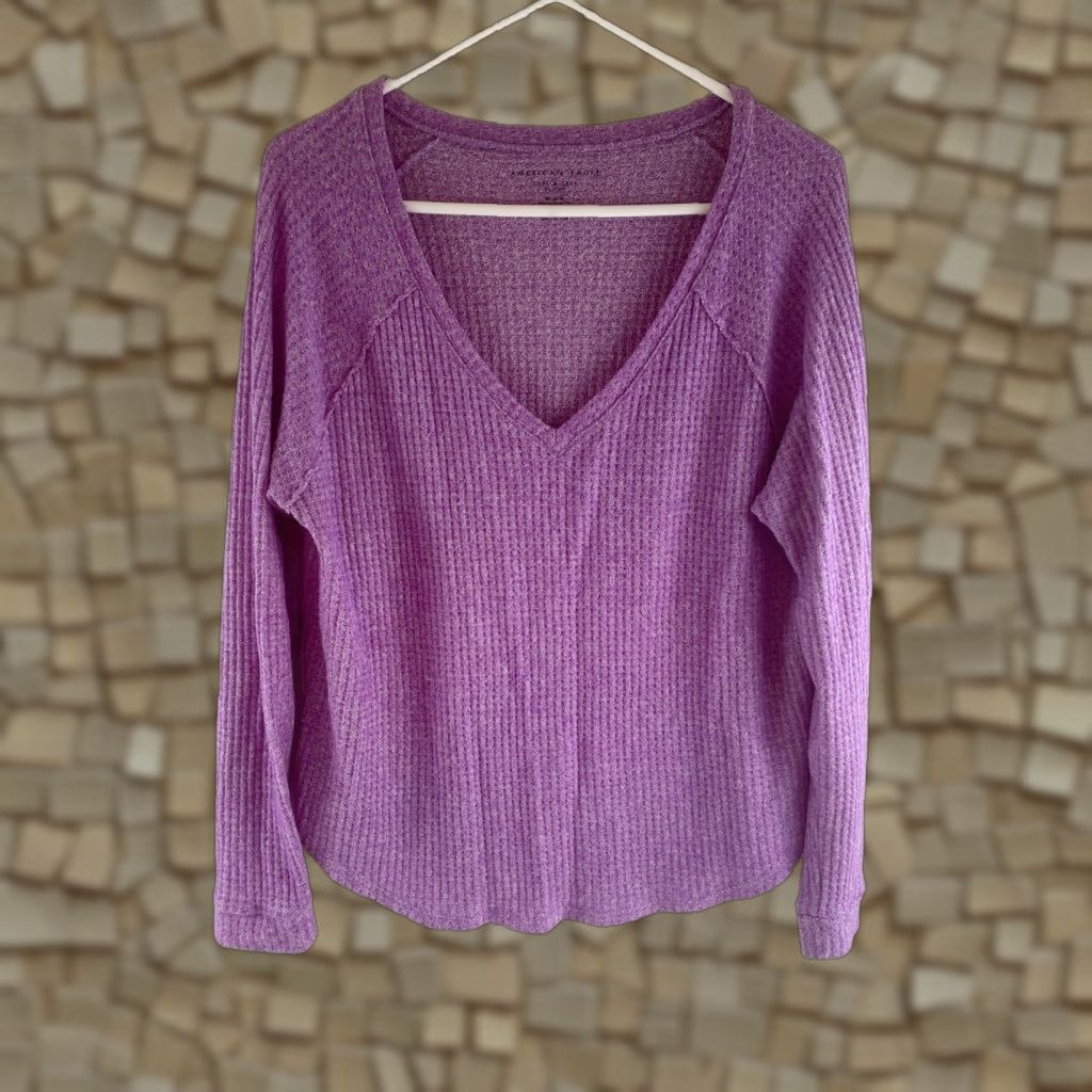 American Eagle Outfitters Vibrant Purple American Eagle Outfitters Sweater Woman Medium Waffle-Knit V-Neck Pullover Size M / US 6-8 / IT 42-44 - 1 Thumbnail