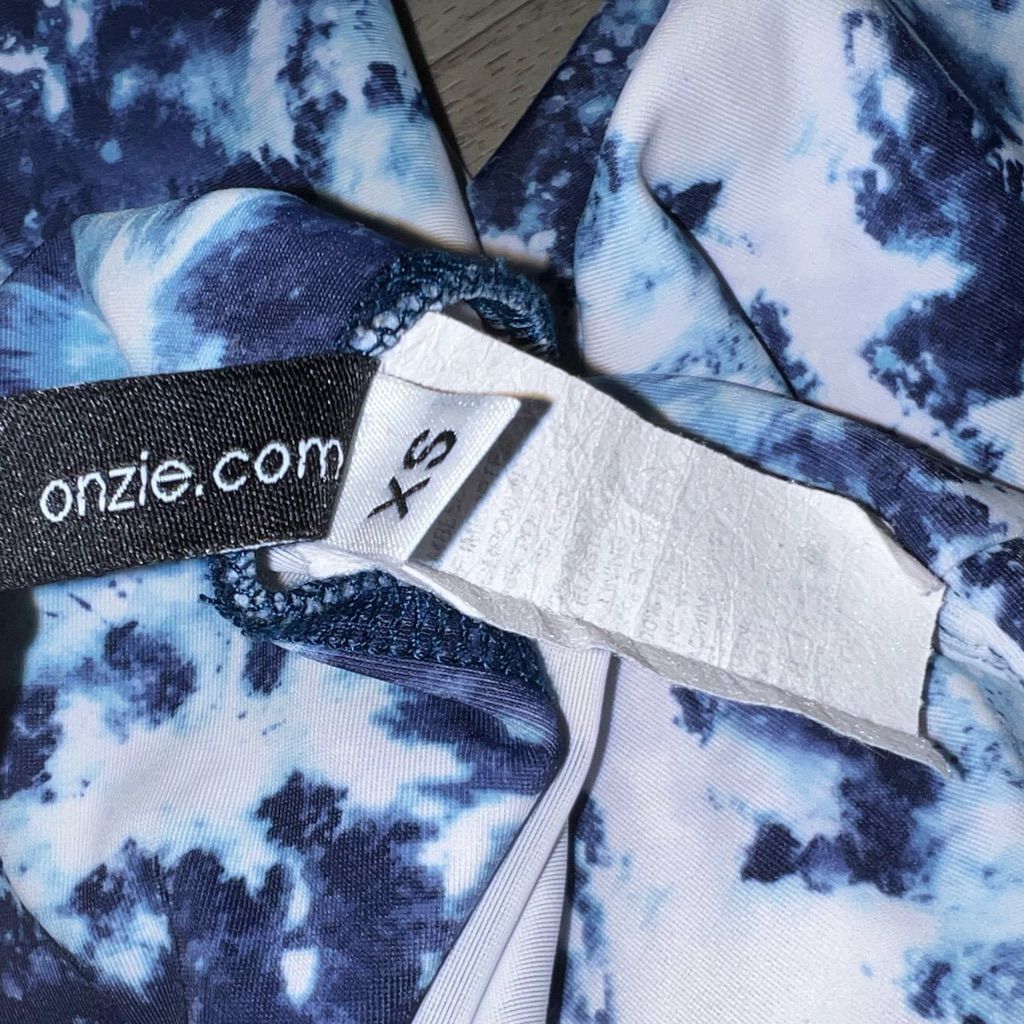 Other Onzie, Stardust Galaxy Print High Rise Midi Length Basic Leg Size 25" / US 0 / IT 36 - 7 Thumbnail