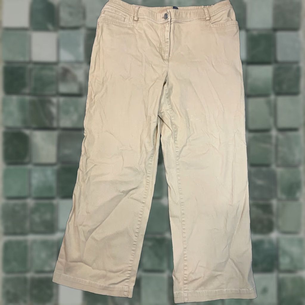 Vintage Chico's Additions Pants Womens Size 2 Short Beige Cotton Spandex Flat Elastic Waist Pockets Ruched Ankle Casual Travel Shirt Women? Size 26" / US 2 / IT 38 - 1 Thumbnail