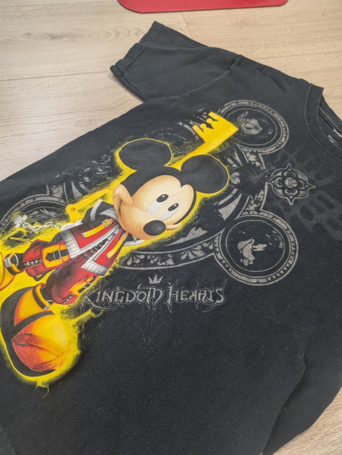 Disney × Vintage VINTAGE RARE Y2K official Disney merch kingdom hearts tee Size US S / EU 44-46 / 1 - 2 Thumbnail