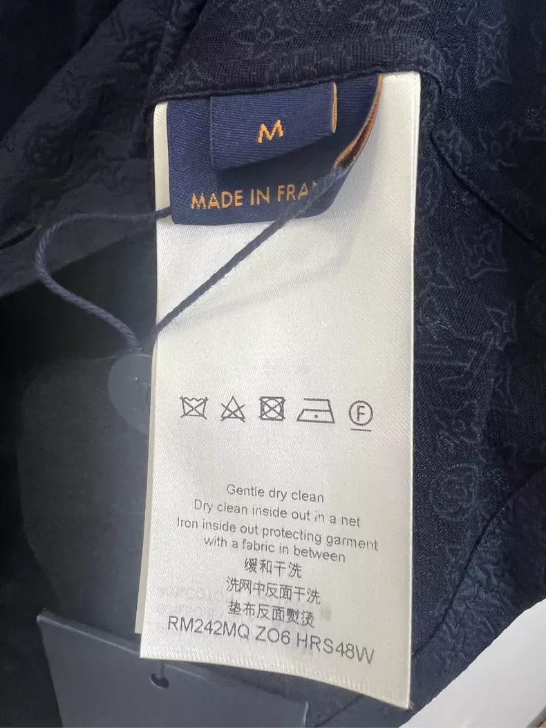 Louis Vuitton Louis Vuitton Dark Blue Short Sleeve Shirt with Full Dark Size US M / EU 48-50 / 2 - 3 Thumbnail
