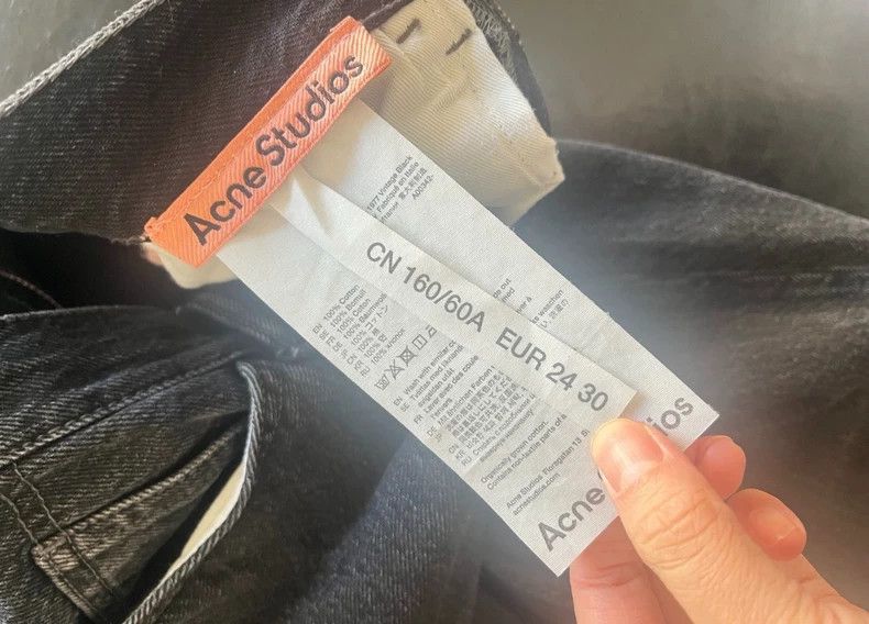 acne studios black jeans 2502-Nextarrow
