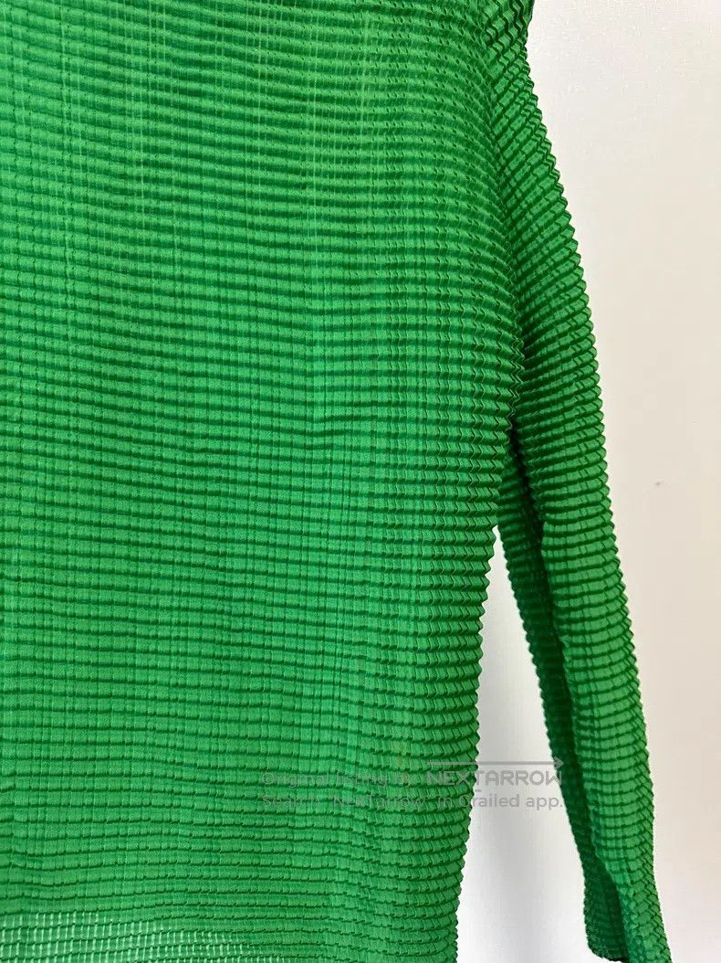 Issey Miyake Issey Miyake Green Long Sleeve Top Size M / US 6-8 / IT 42-44 - 2 Thumbnail