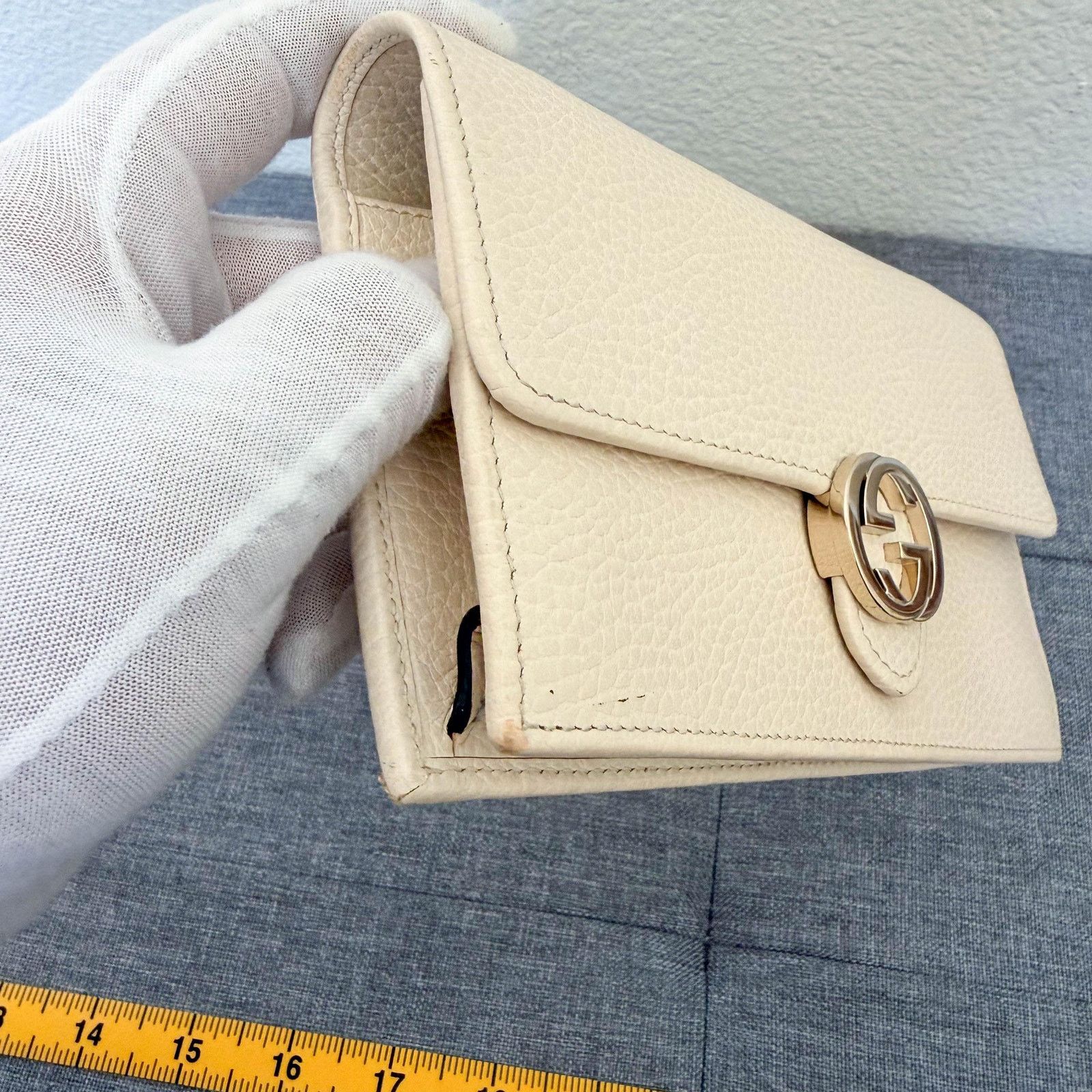 Gucci Gucci Interlocking G Beige Chain Crossbody Bag Size ONE SIZE - 7 Thumbnail