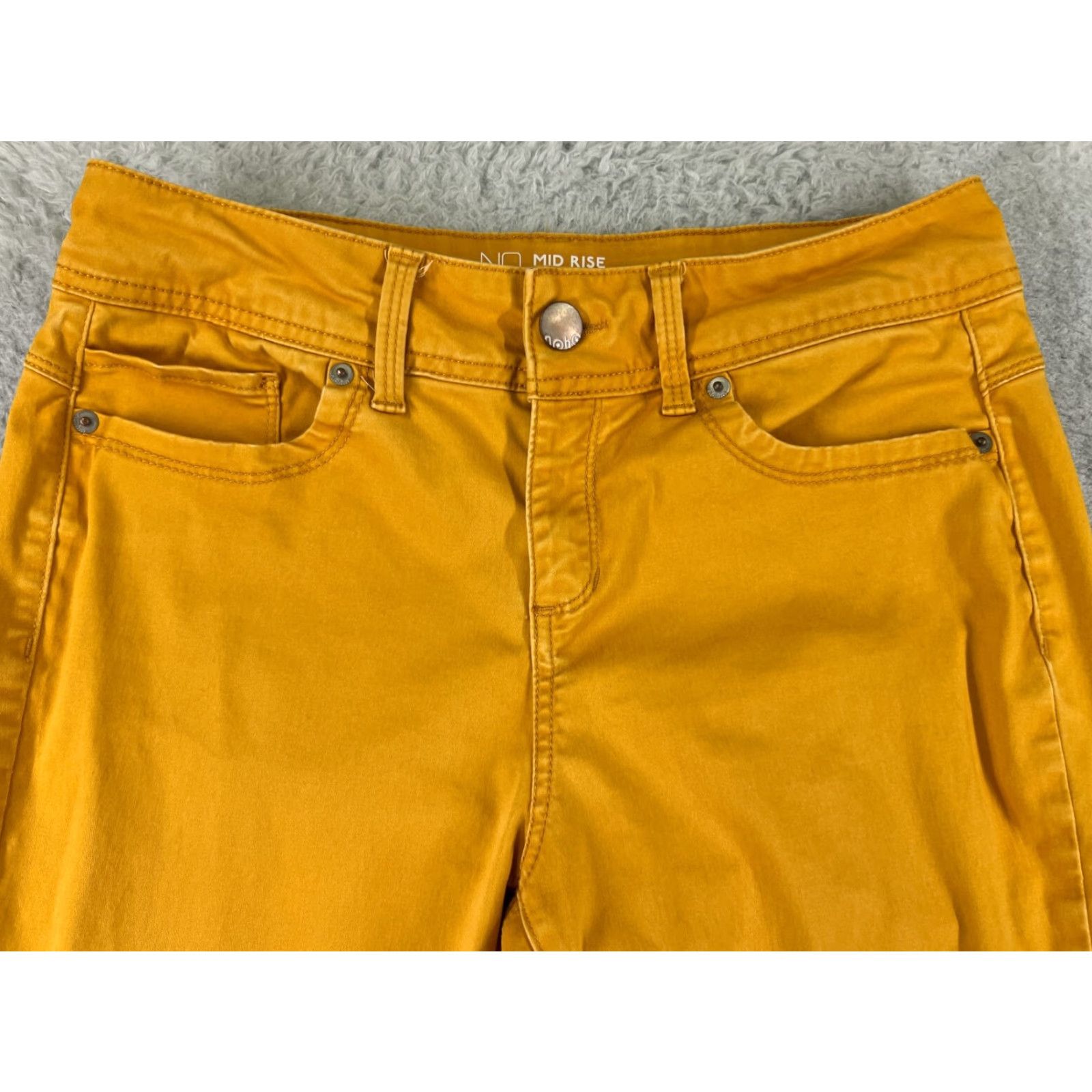 Vintage No Boundaries Jeans Women Denim 5-Pocket Straight Leg Mid Rise 28x27 Yellow Adult Regular 28in 11 90s Cowboy Southwestern Mens Womens Girls? Size 32" / US 10 / IT 46 - 4 Thumbnail