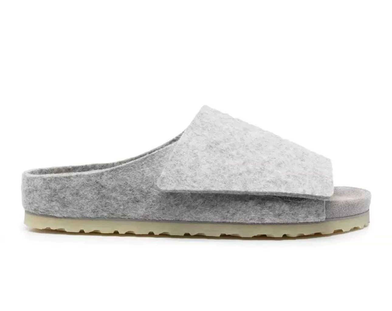 Birkenstock Birkenstock x Fear of God Los Feliz Unisex Slipper Light Gray 42 Size US 9 / EU 42 - 2 Thumbnail