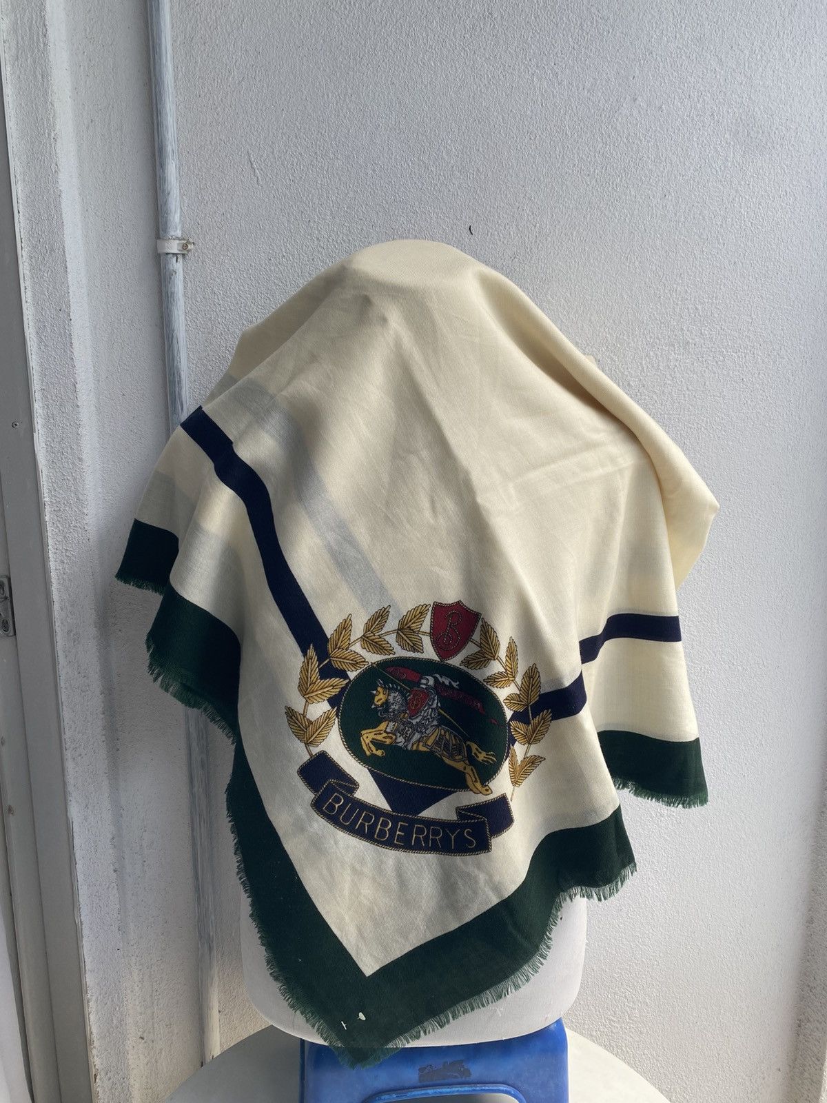 Burberry Vintage Burberrys Scarf Wrap Size ONE SIZE - 2 Thumbnail